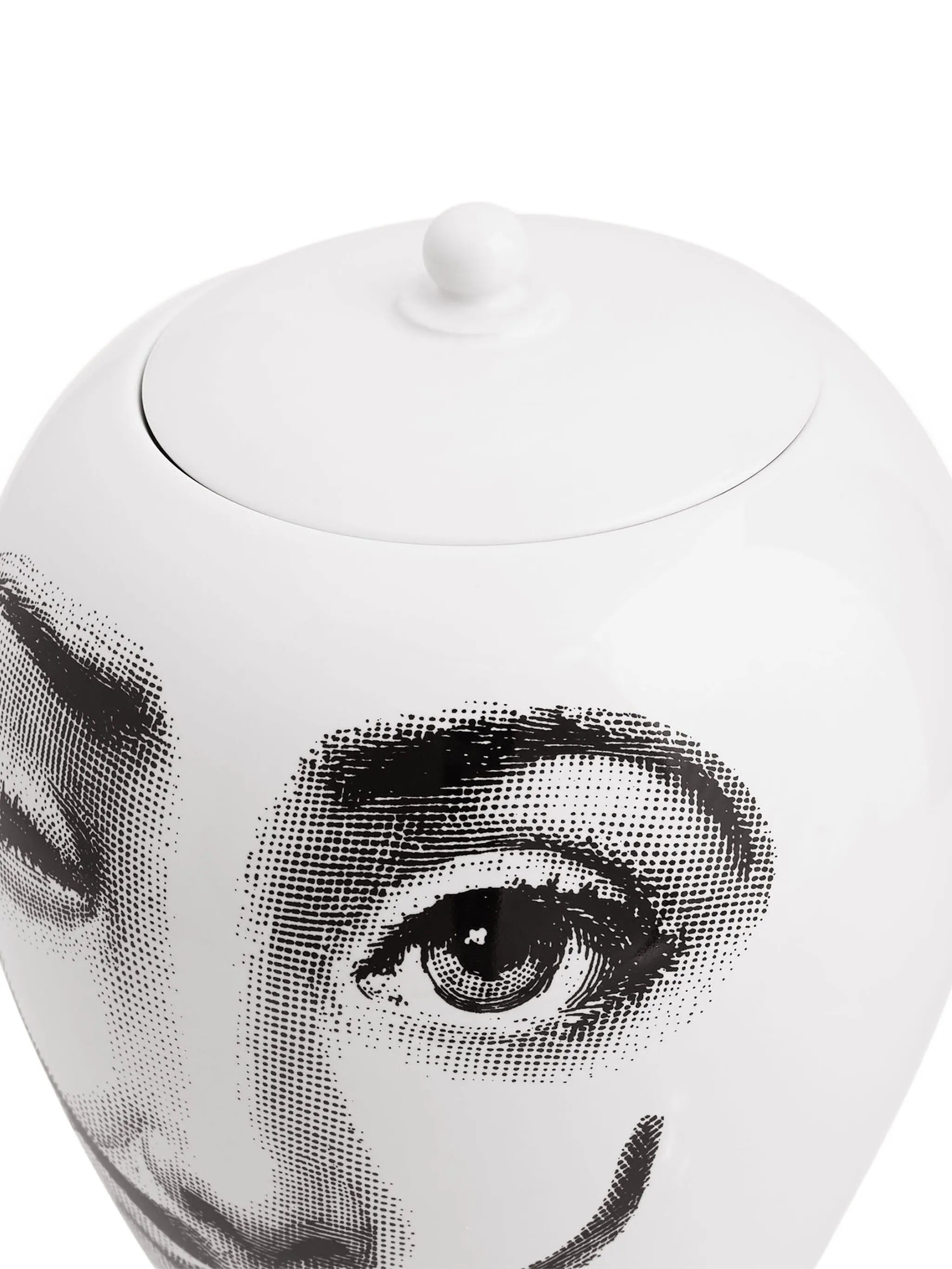 Femme aux Moustache vase