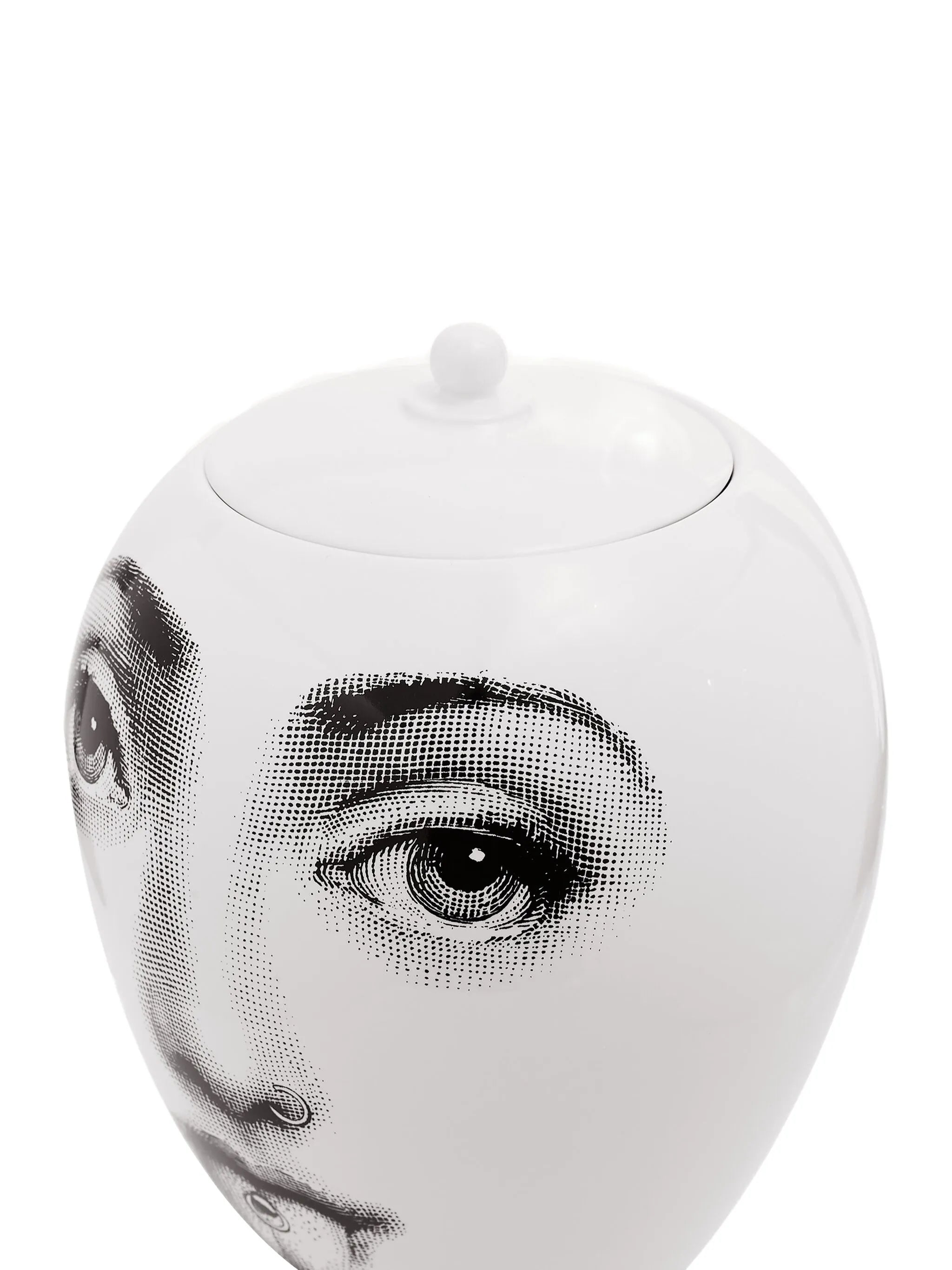 Piercing vase