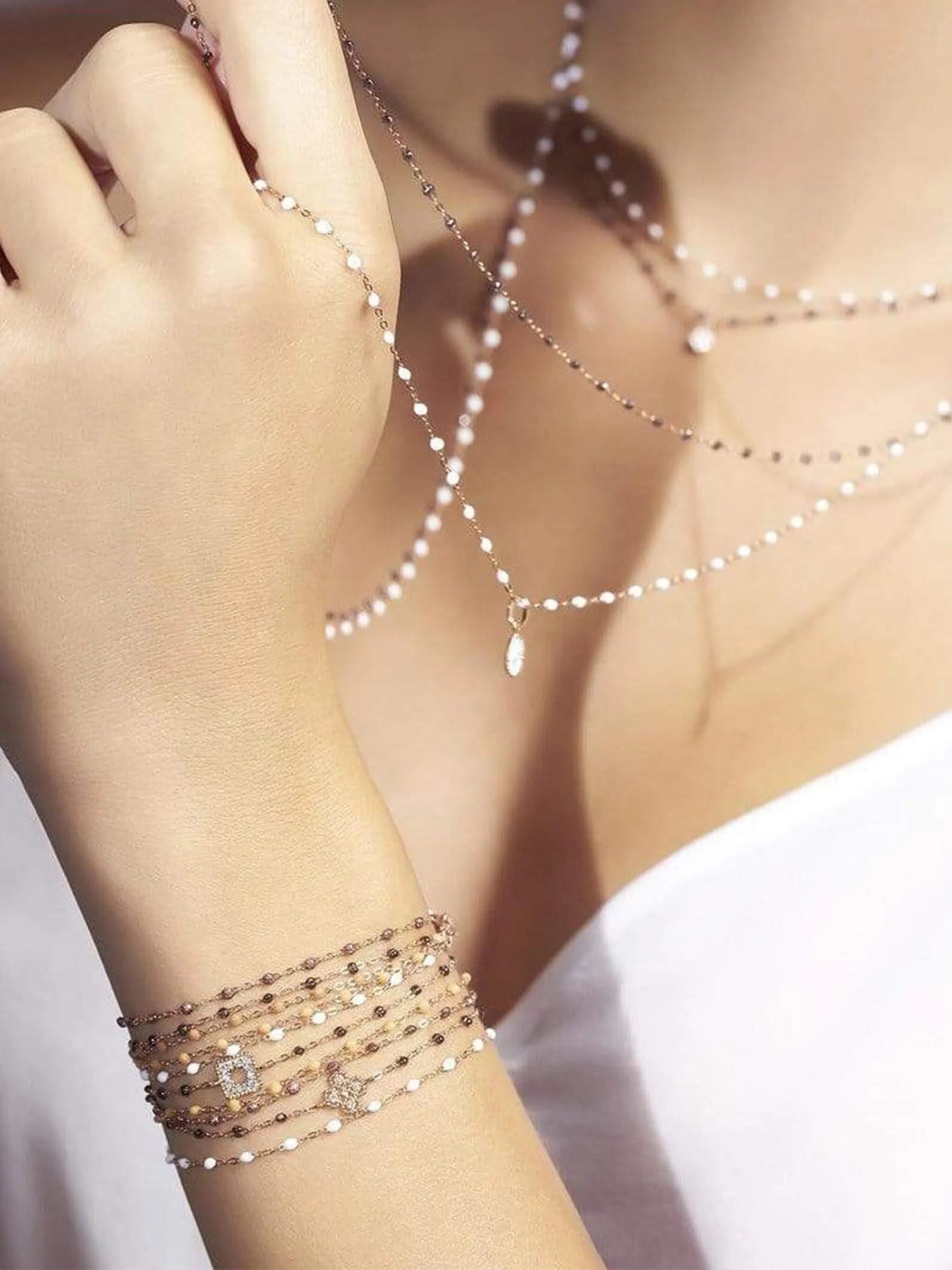 18kt rose gold Classic Gigi white beaded bracelet
