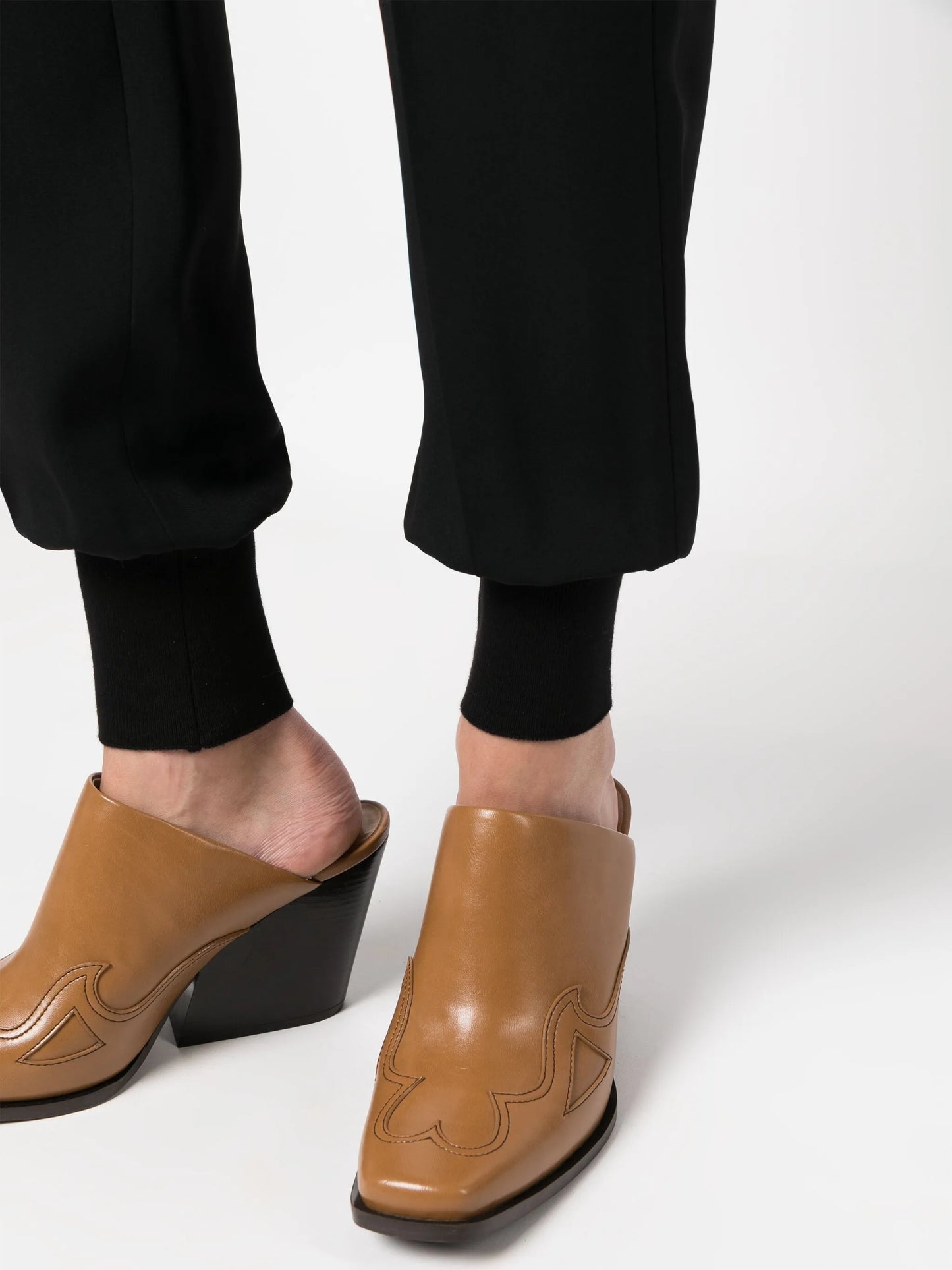 Julia loose fit trousers