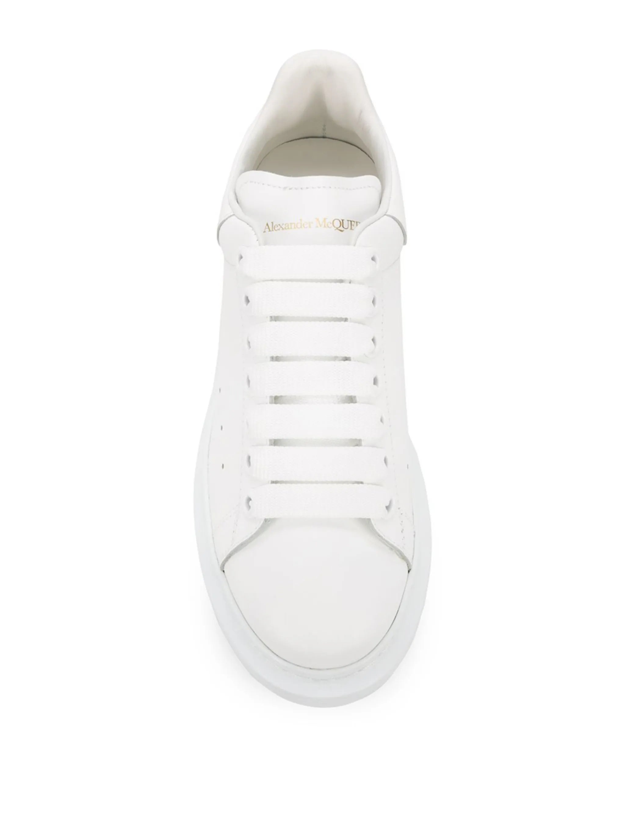 Oversized low-top sneakers