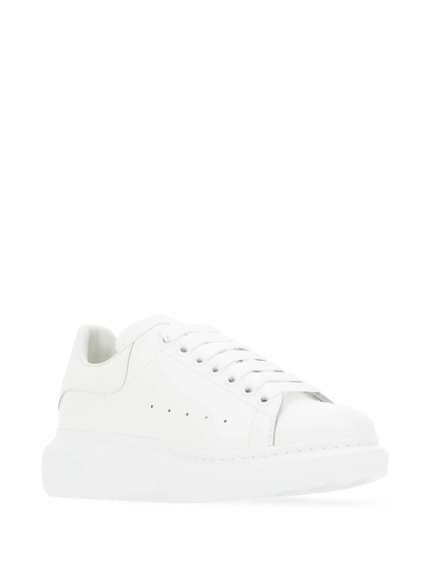 Oversized low-top sneakers