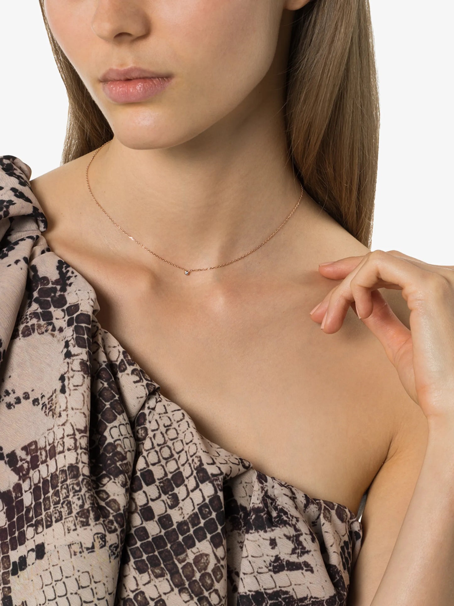 18kt rose gold diamond detail necklace