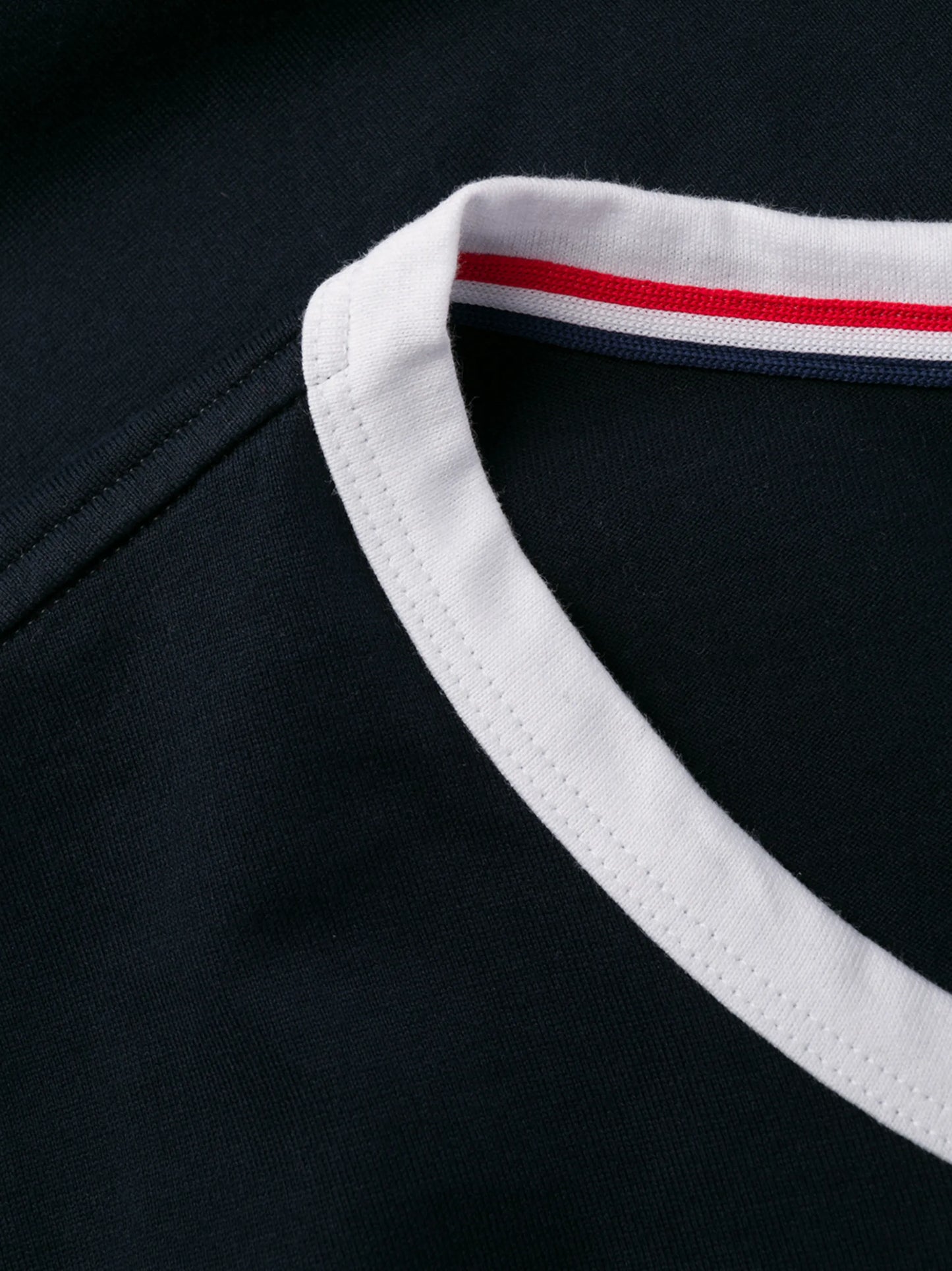 contrasting-trim T-shirt