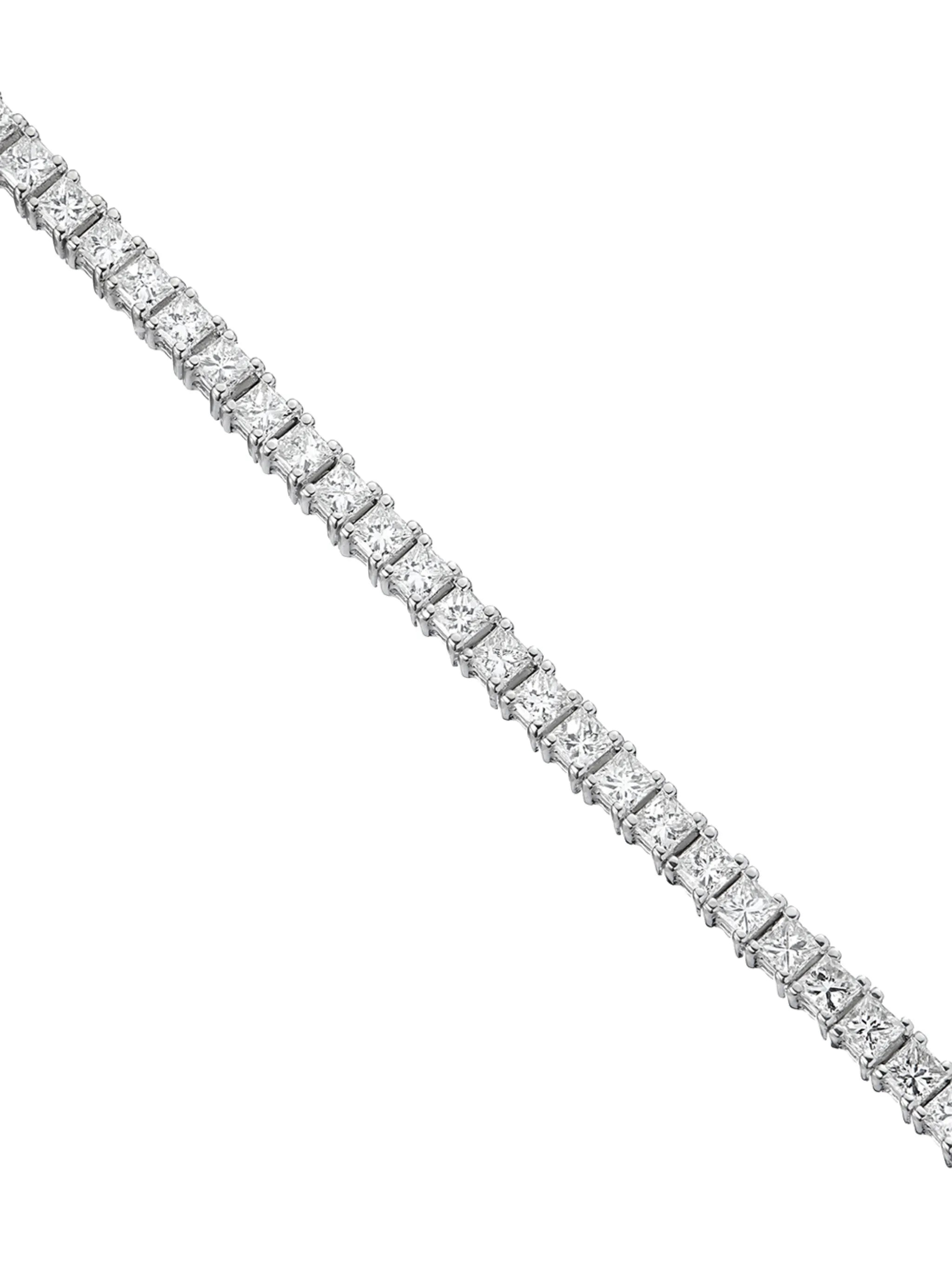 18kt white gold diamond bracelet