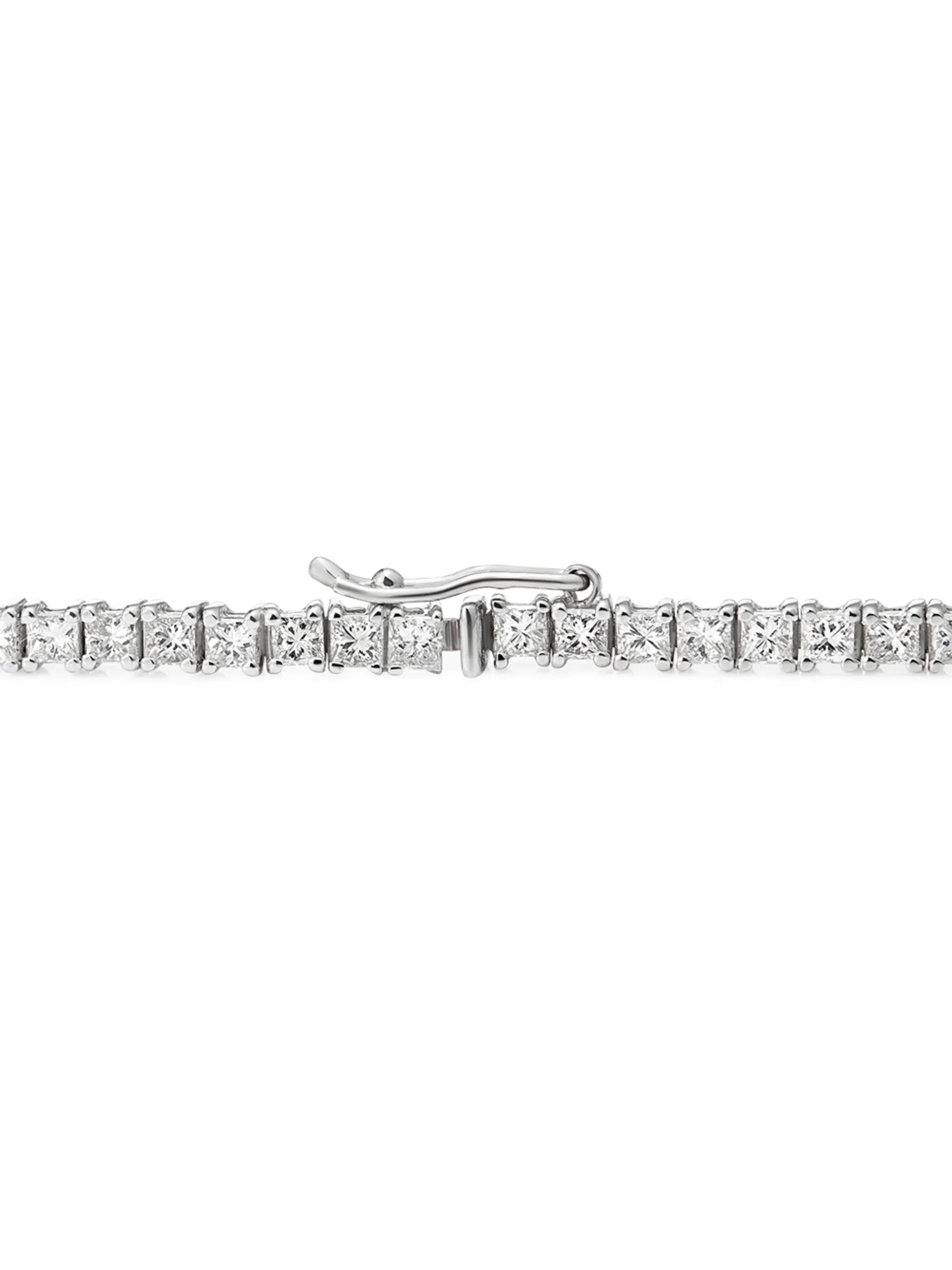 18kt white gold diamond bracelet