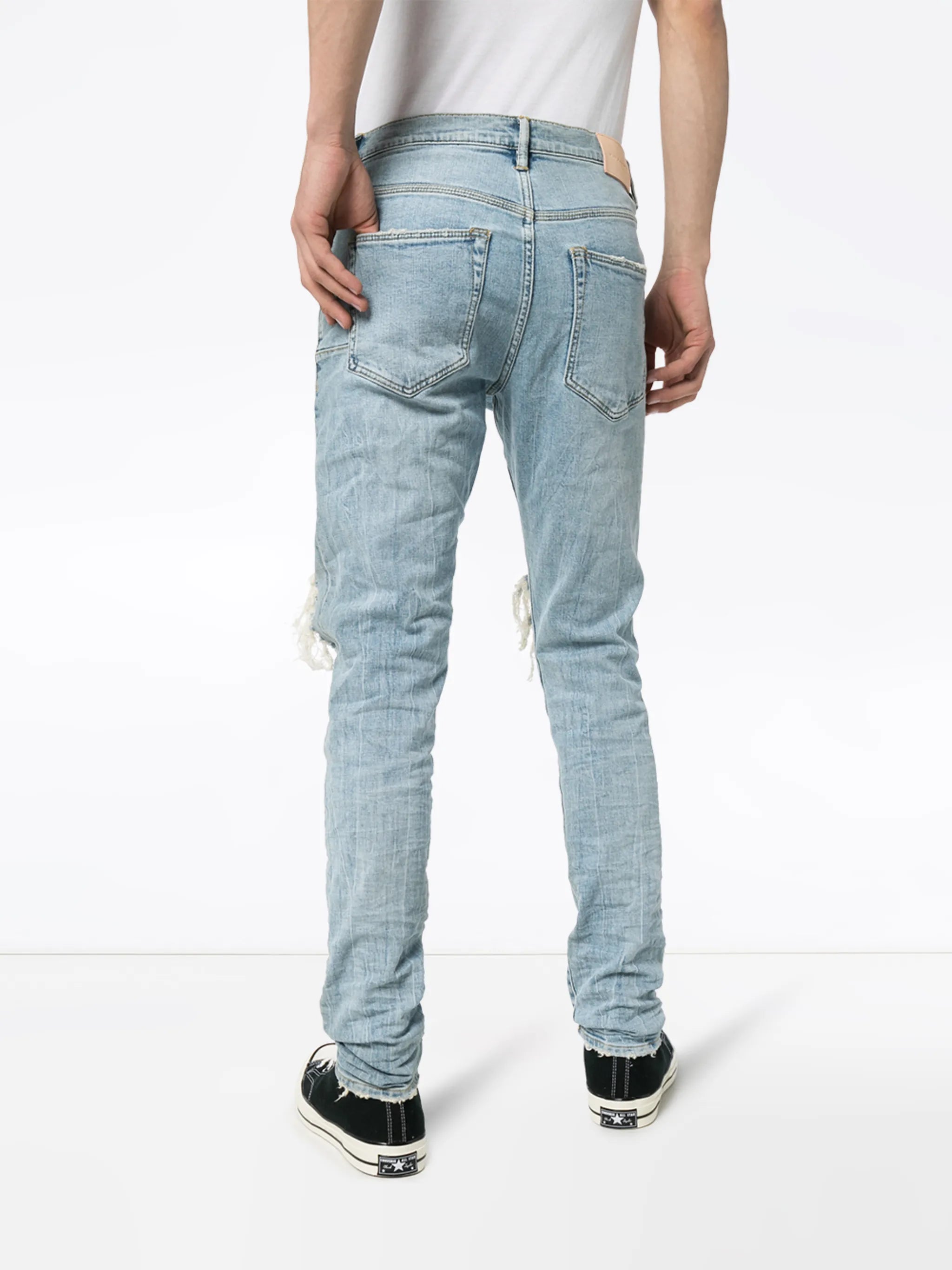 distressed-finish slim fit jeans