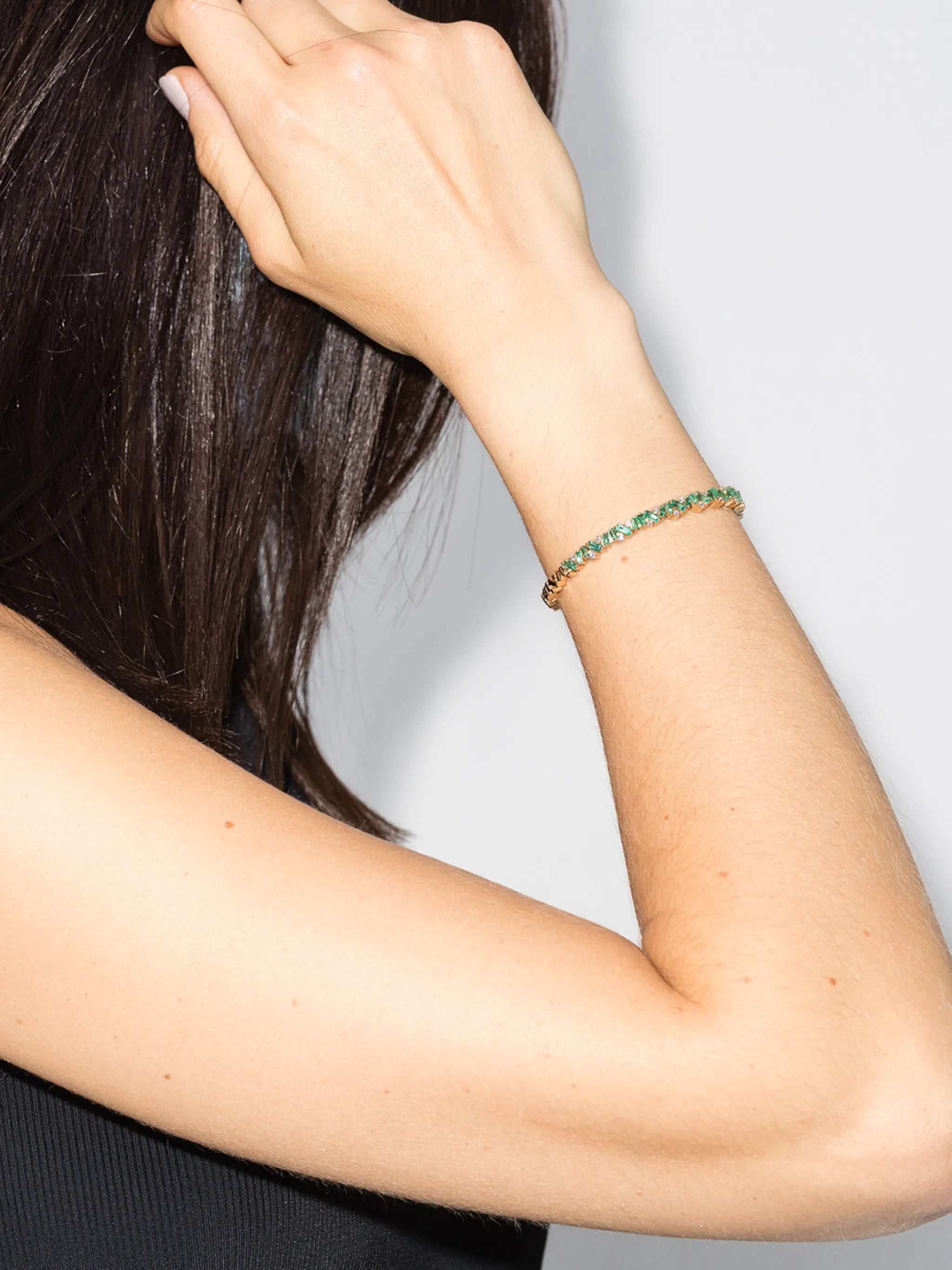 18kt yellow gold Fireworks emerald frenzy bracelet