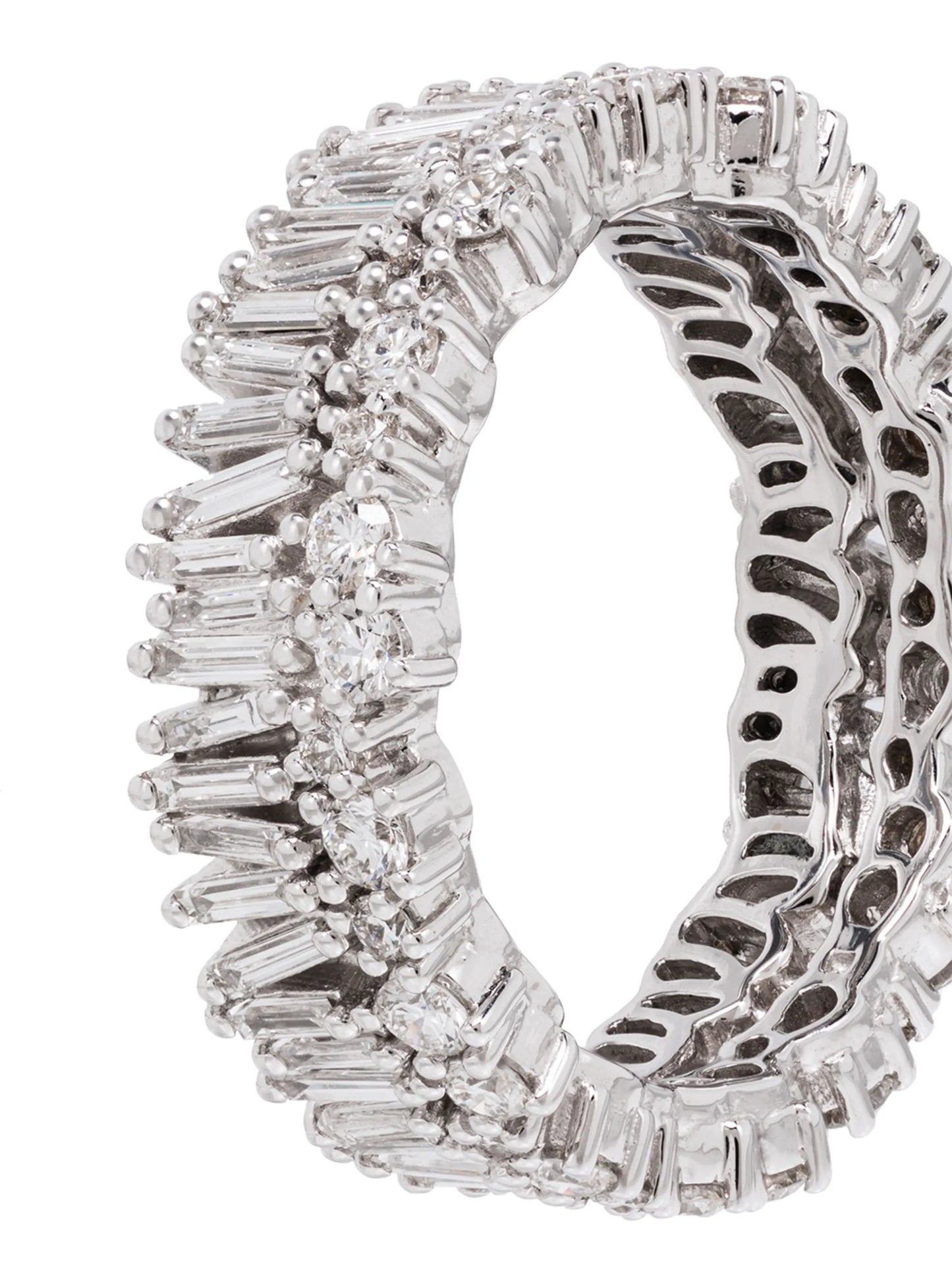 18kt white gold baguette diamond ring