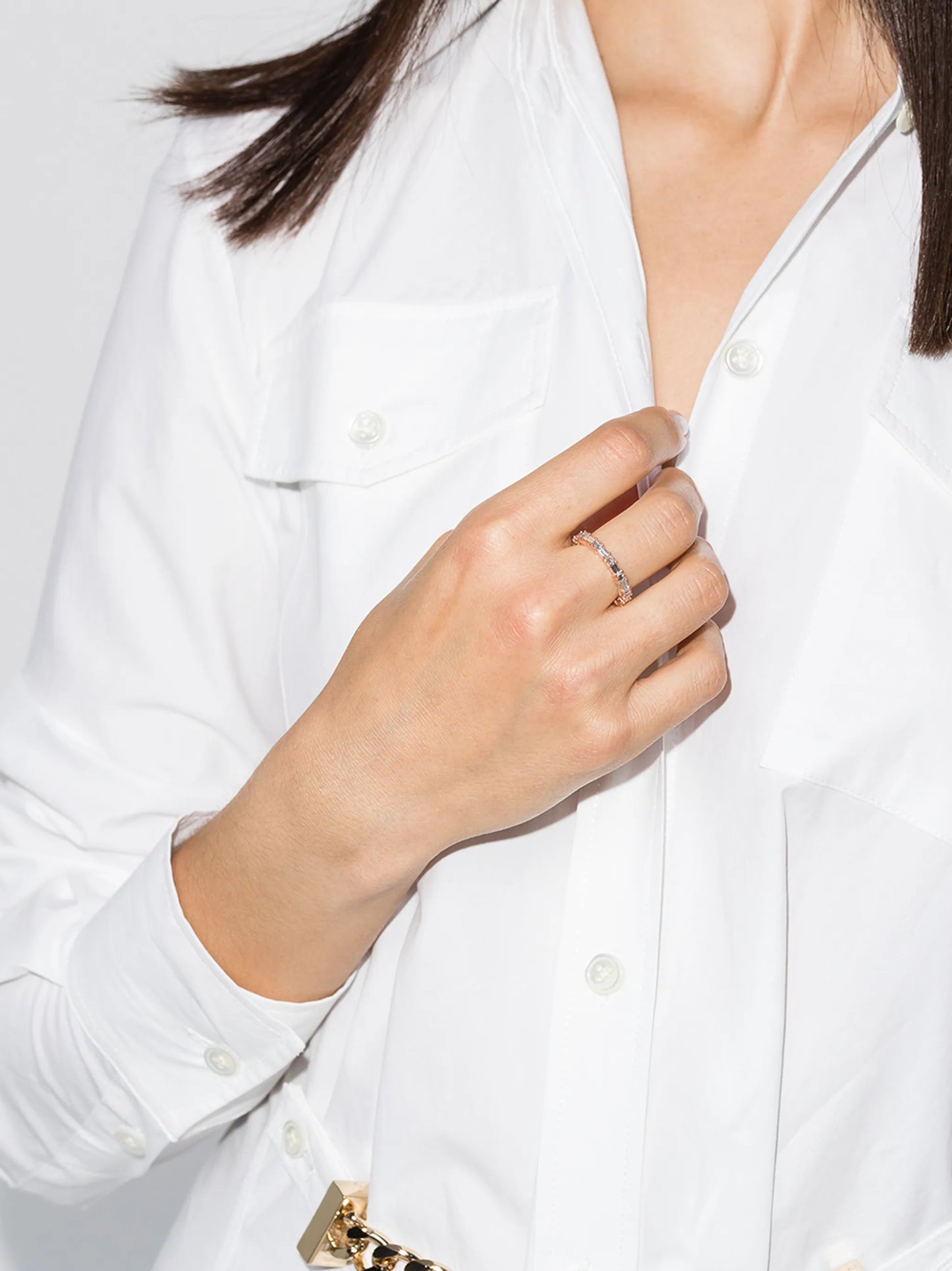 18kt rose gold horizontal baguette diamond ring