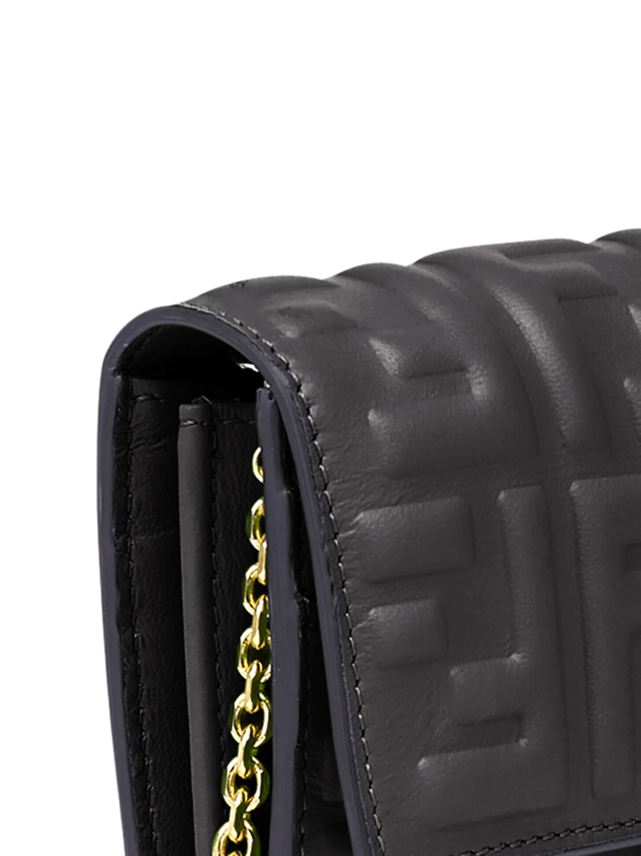 Baguette continental wallet-on-chain