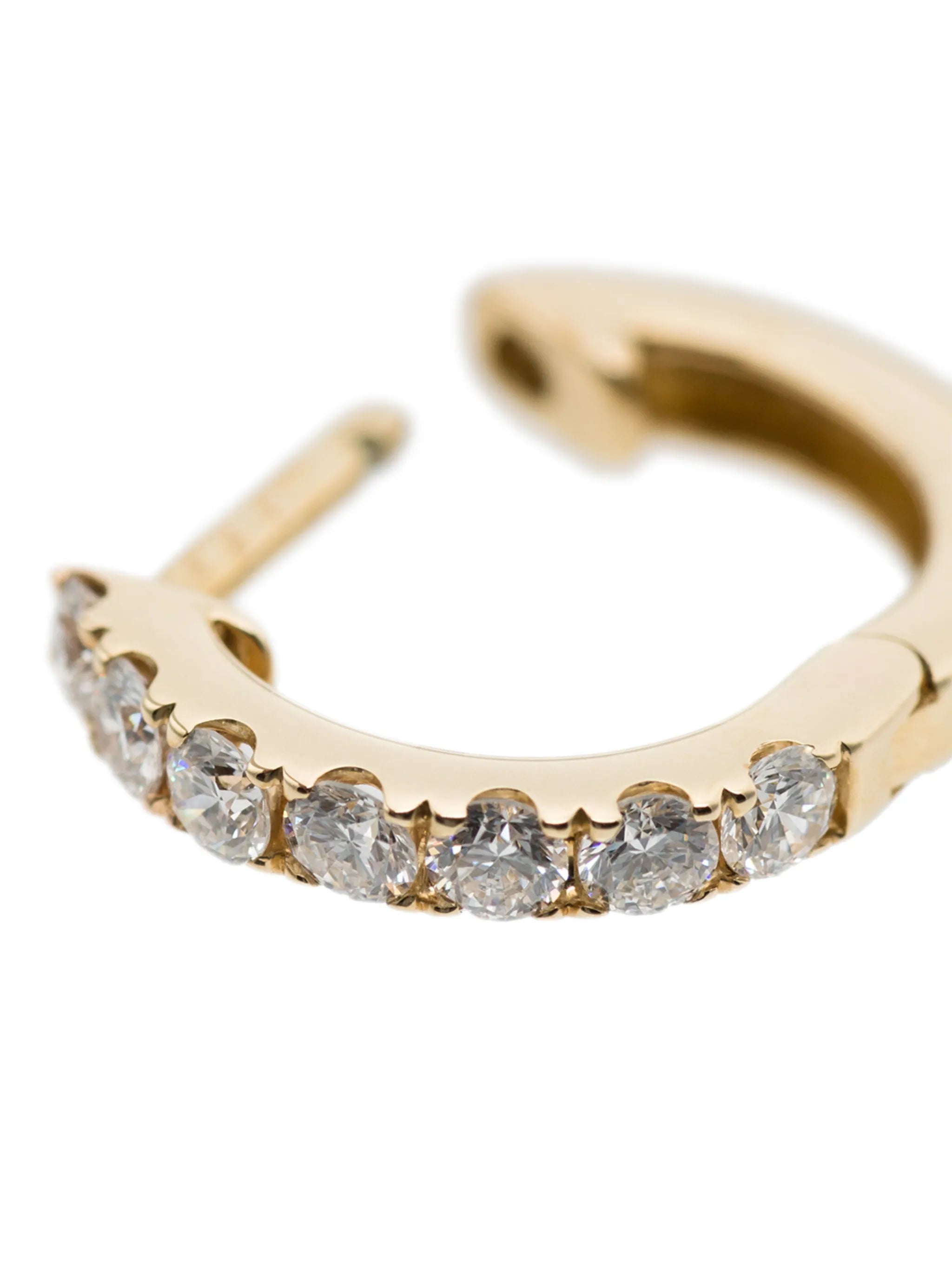 14kt yellow gold medium chubby hoop earring