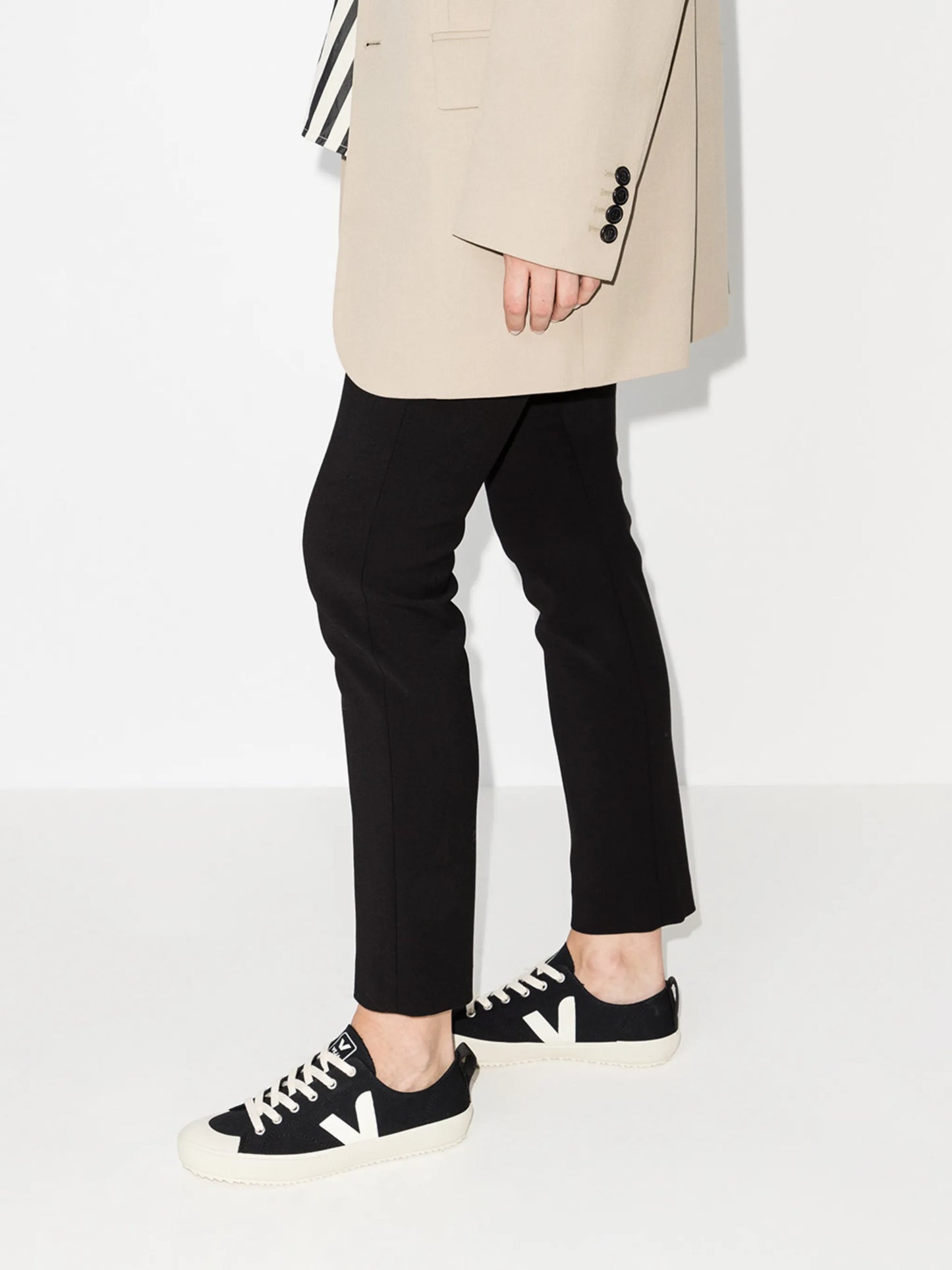 Pierre sneakers
