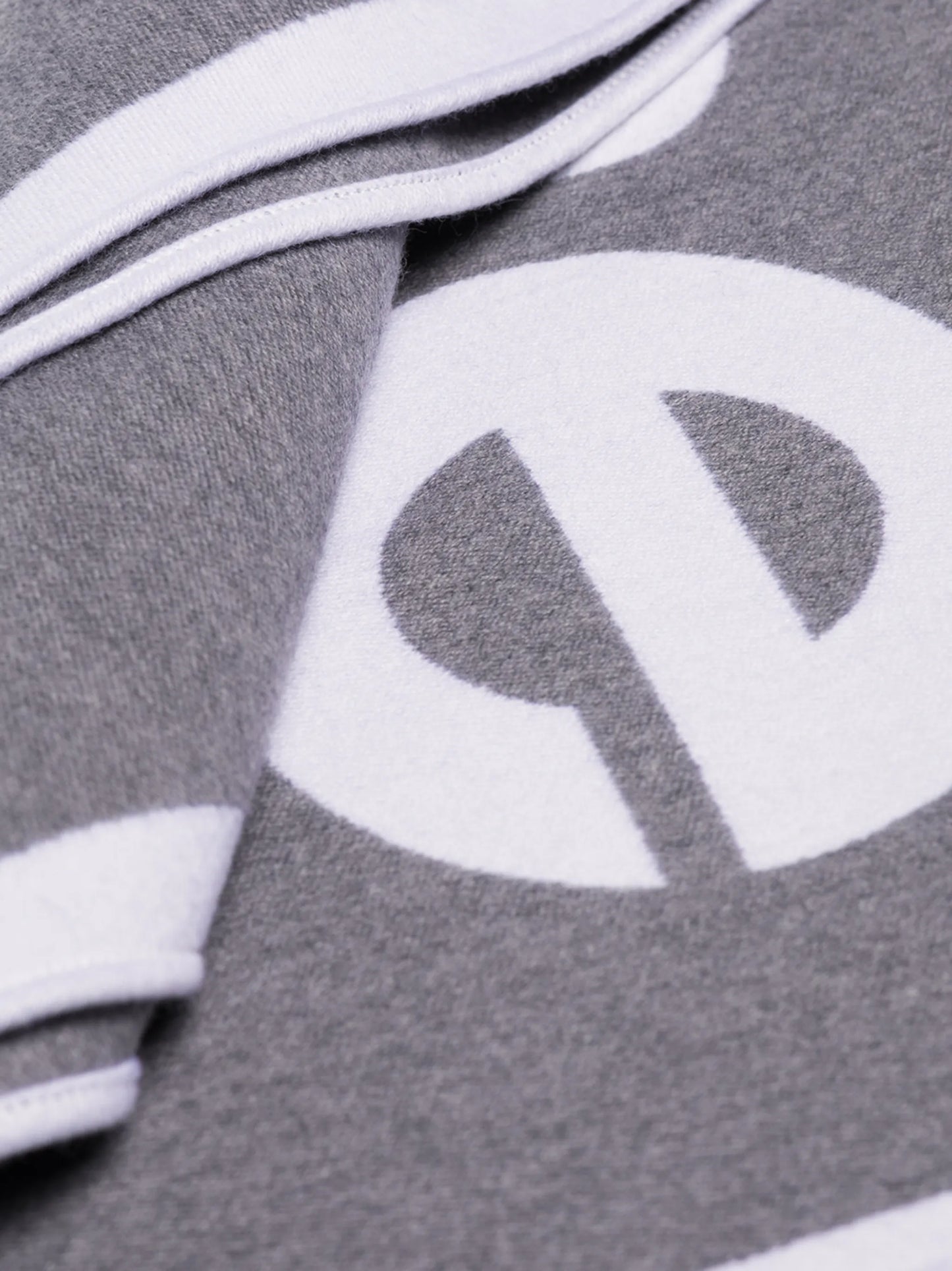 logo embroidered scarf