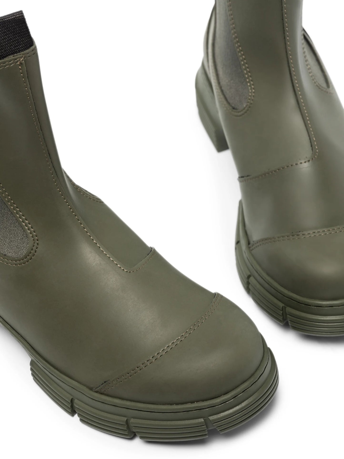 chunky sole Chelsea boots