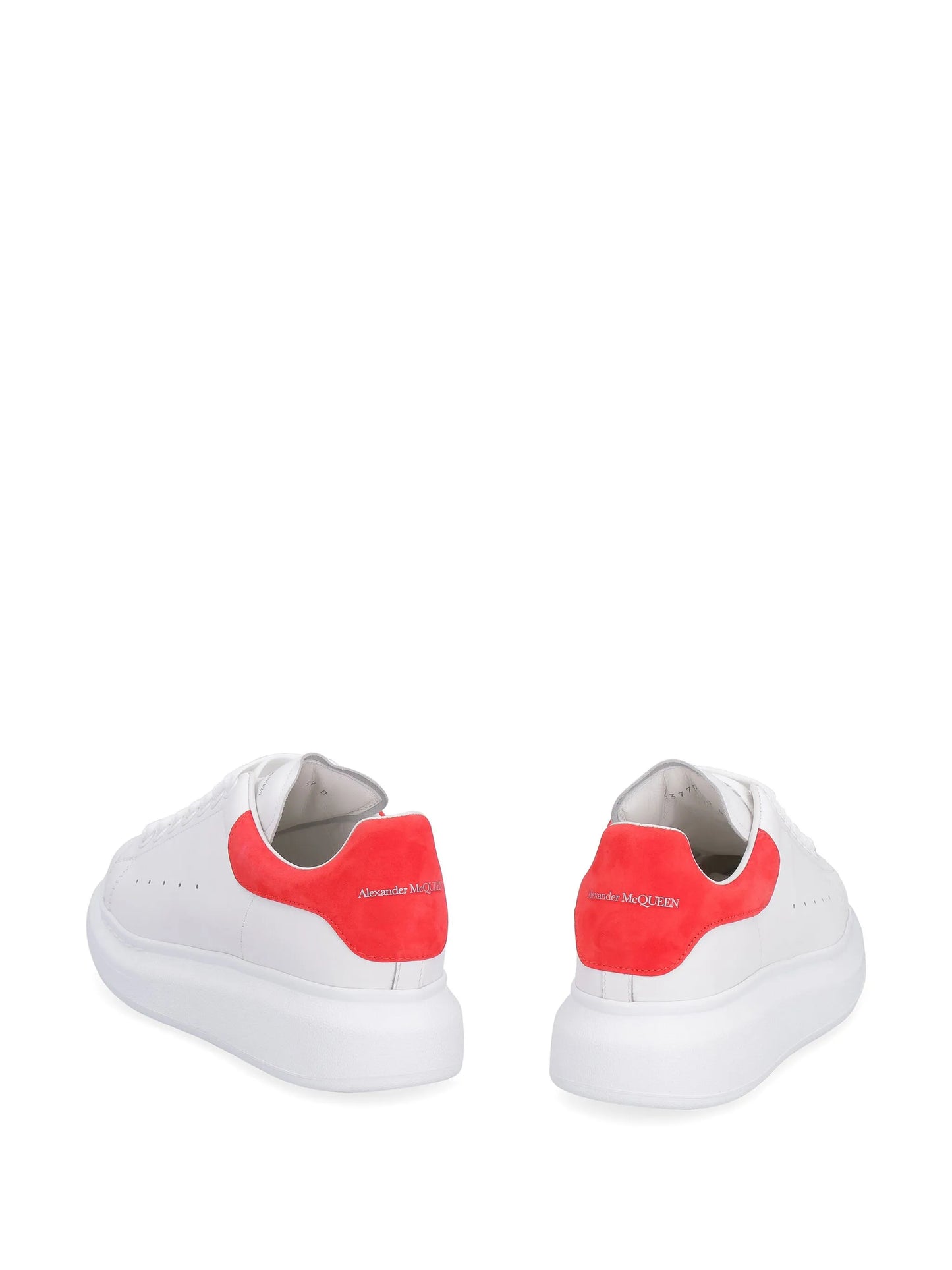 Oversized low-top sneakers