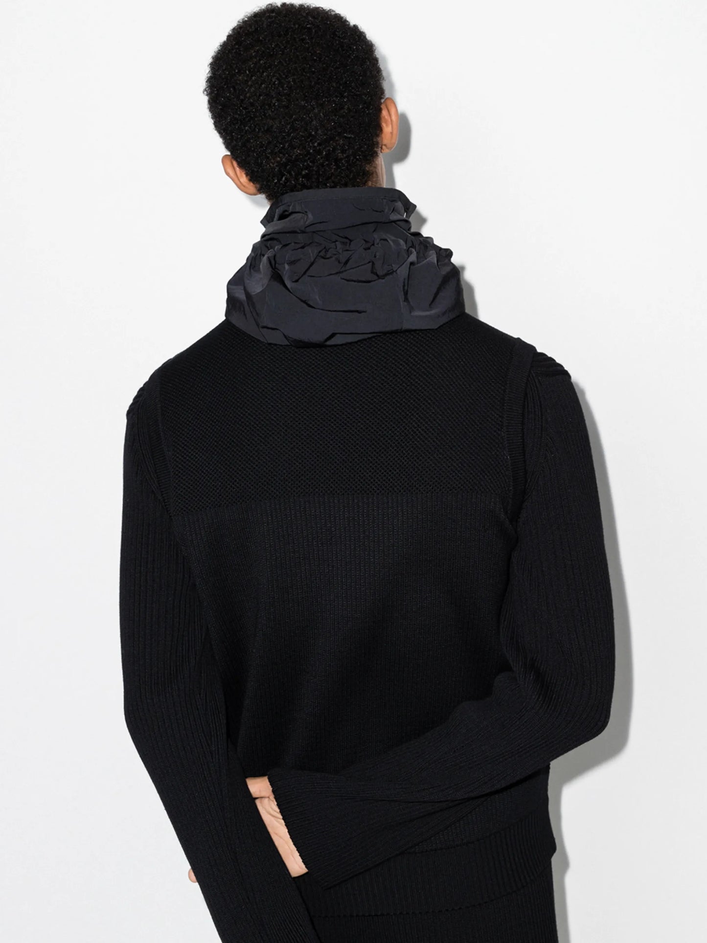 Hybridge Knit vest