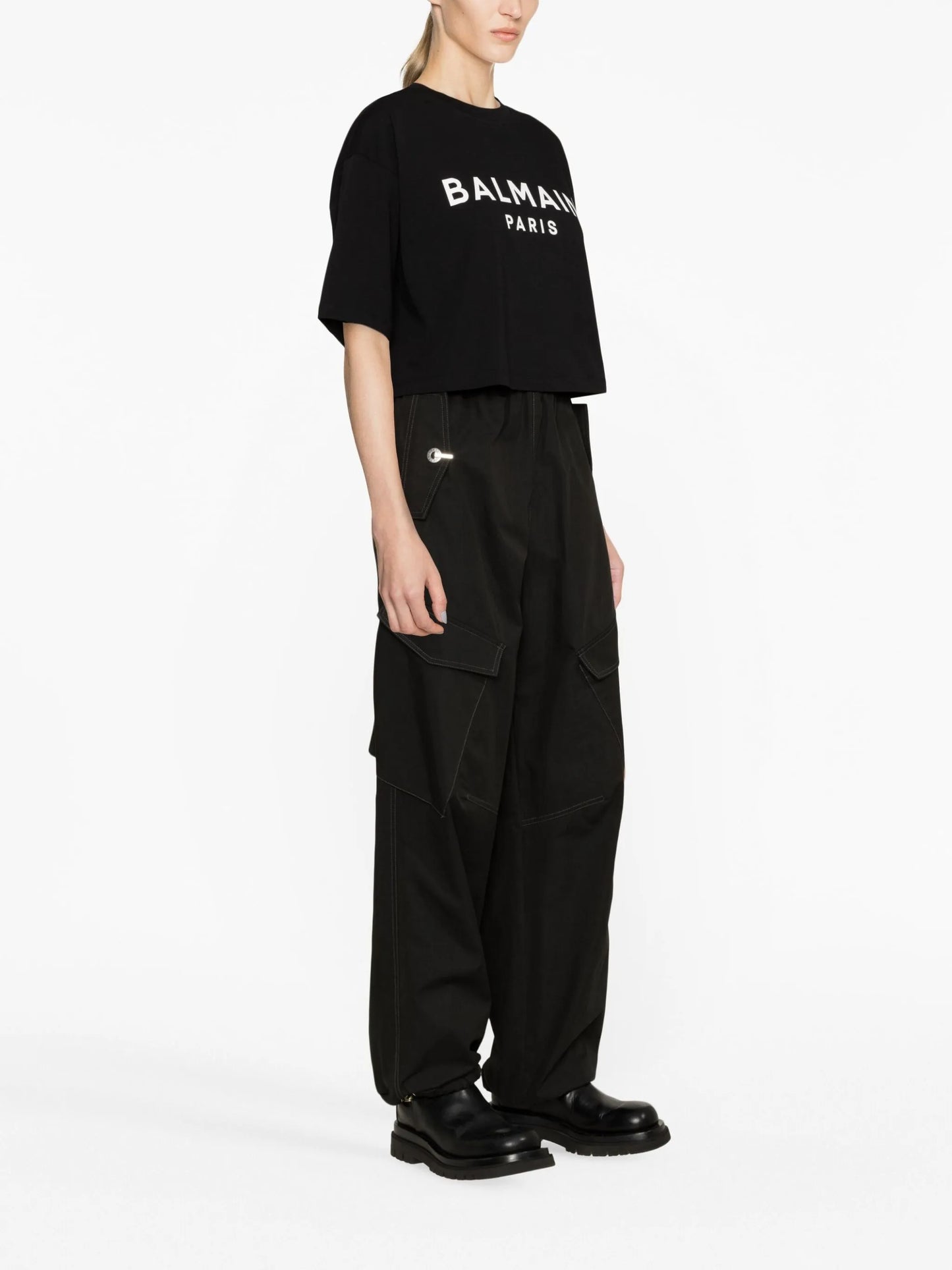 crop logo T-shirt