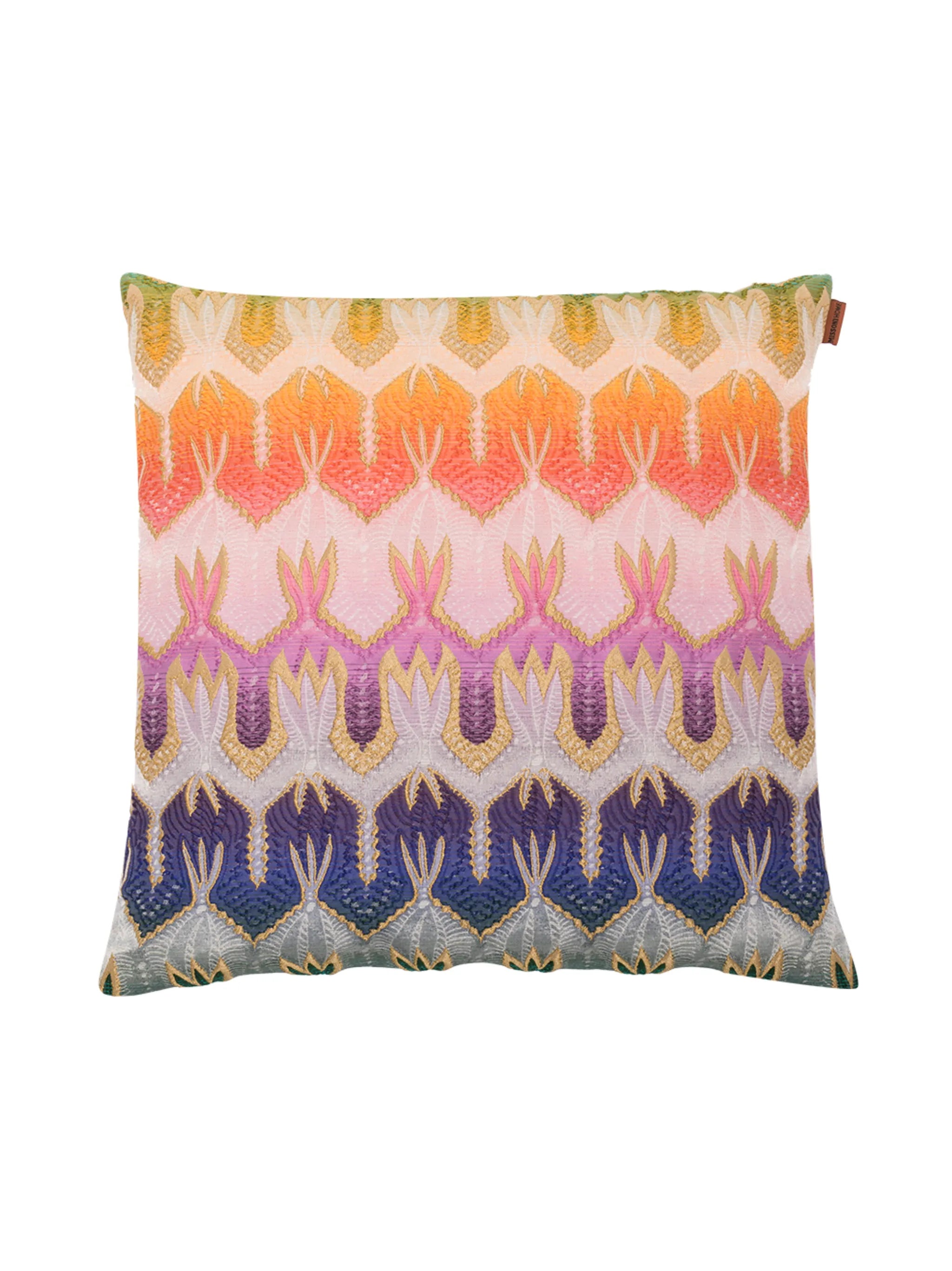 Pasadena square cushion