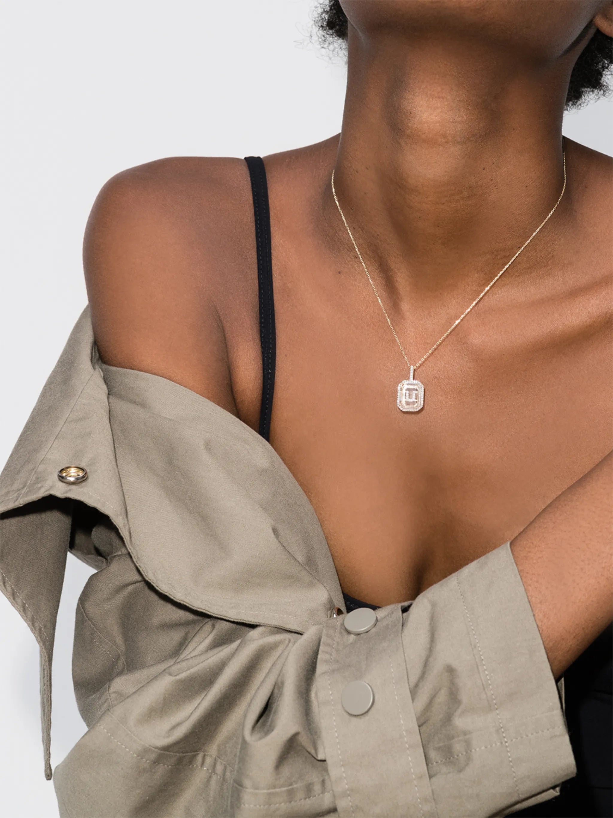 14kt yellow gold U-initial diamond necklace