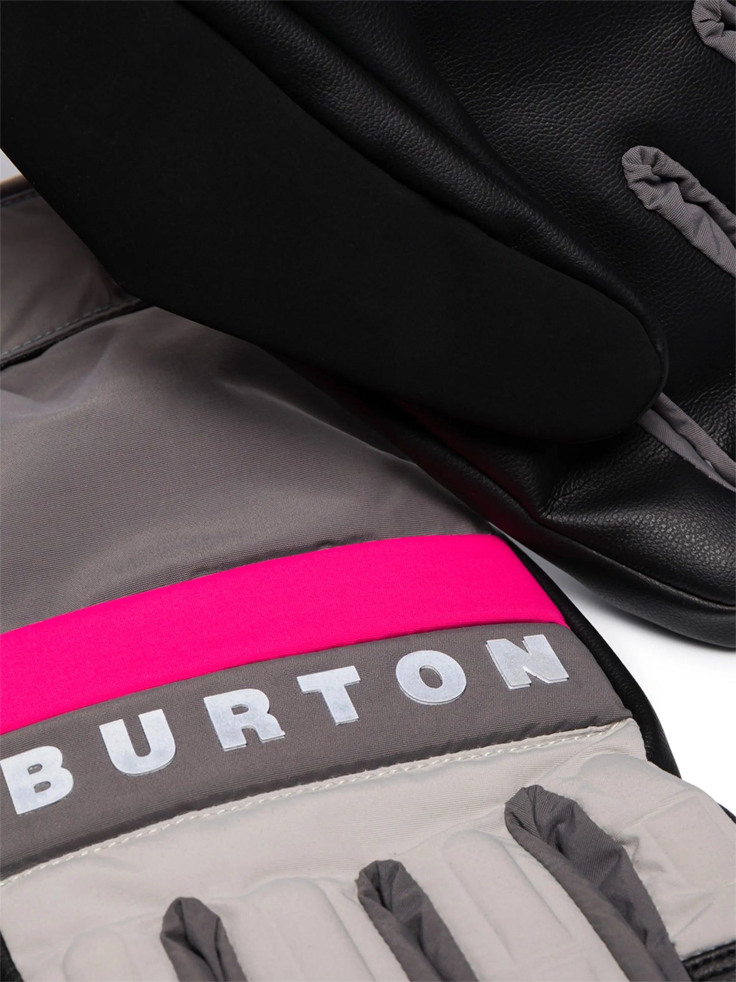 Backtrack logo gloves
