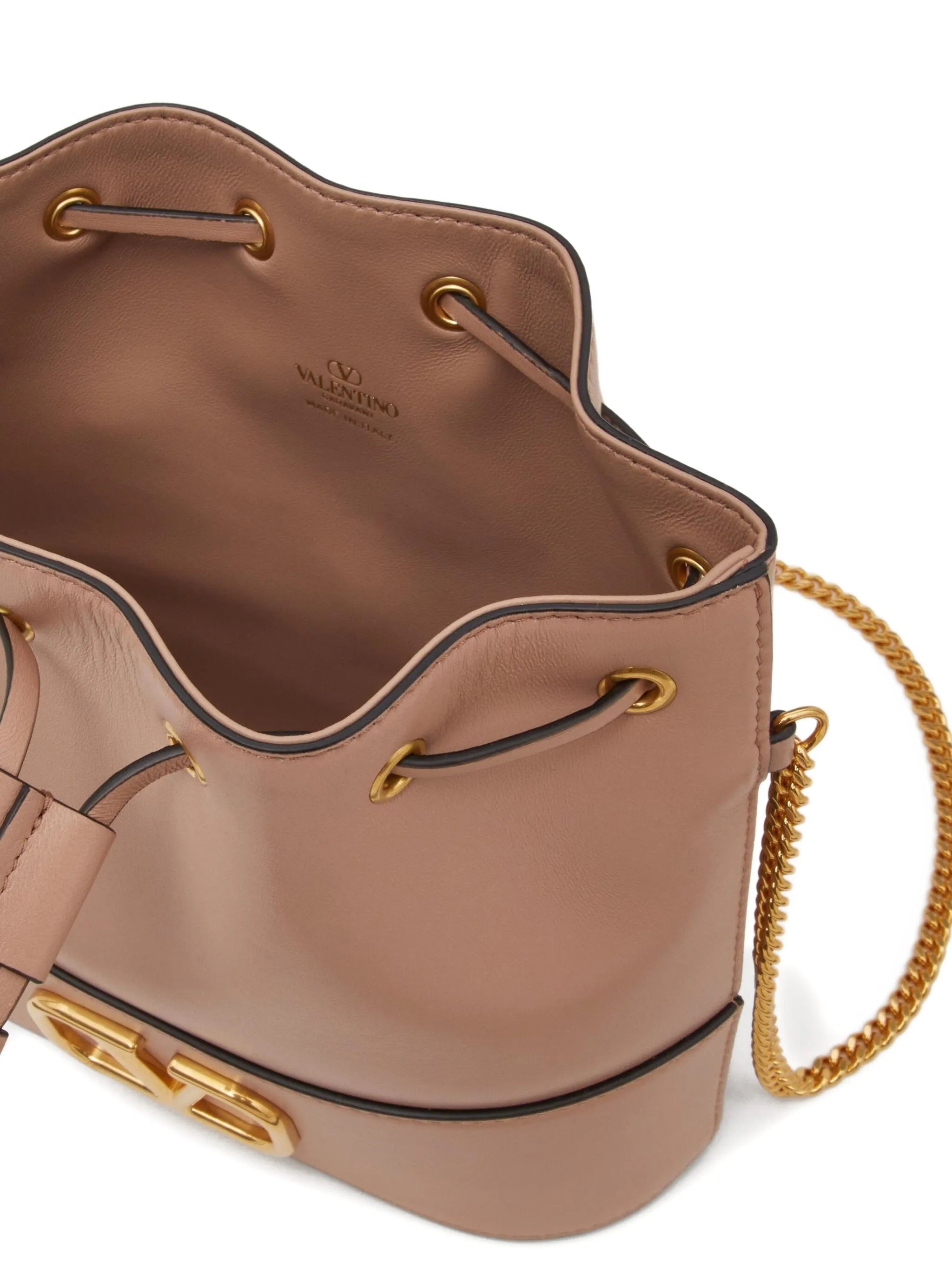 VLogo Signature bucket bag
