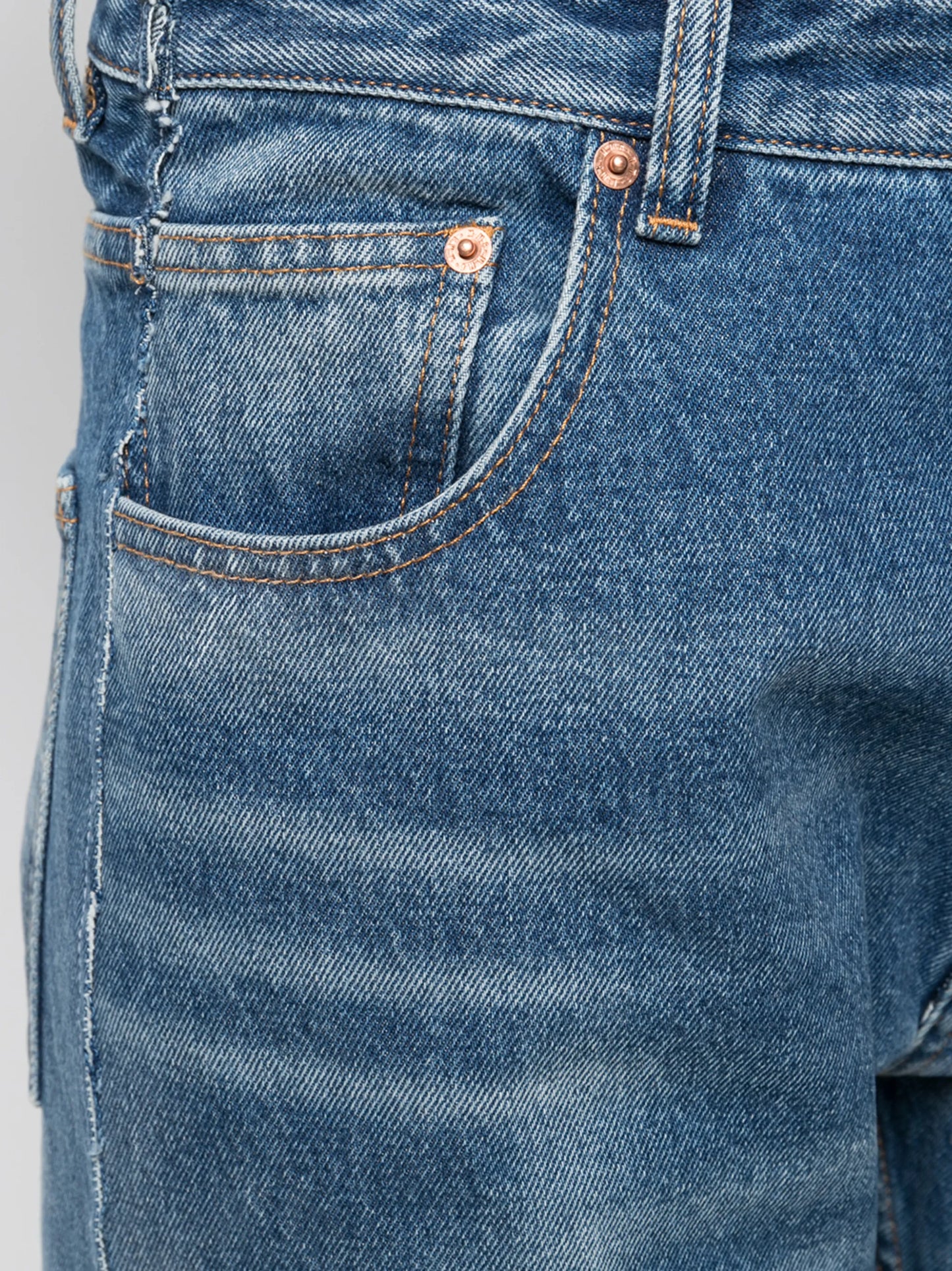 mid-rise wide-leg jeans