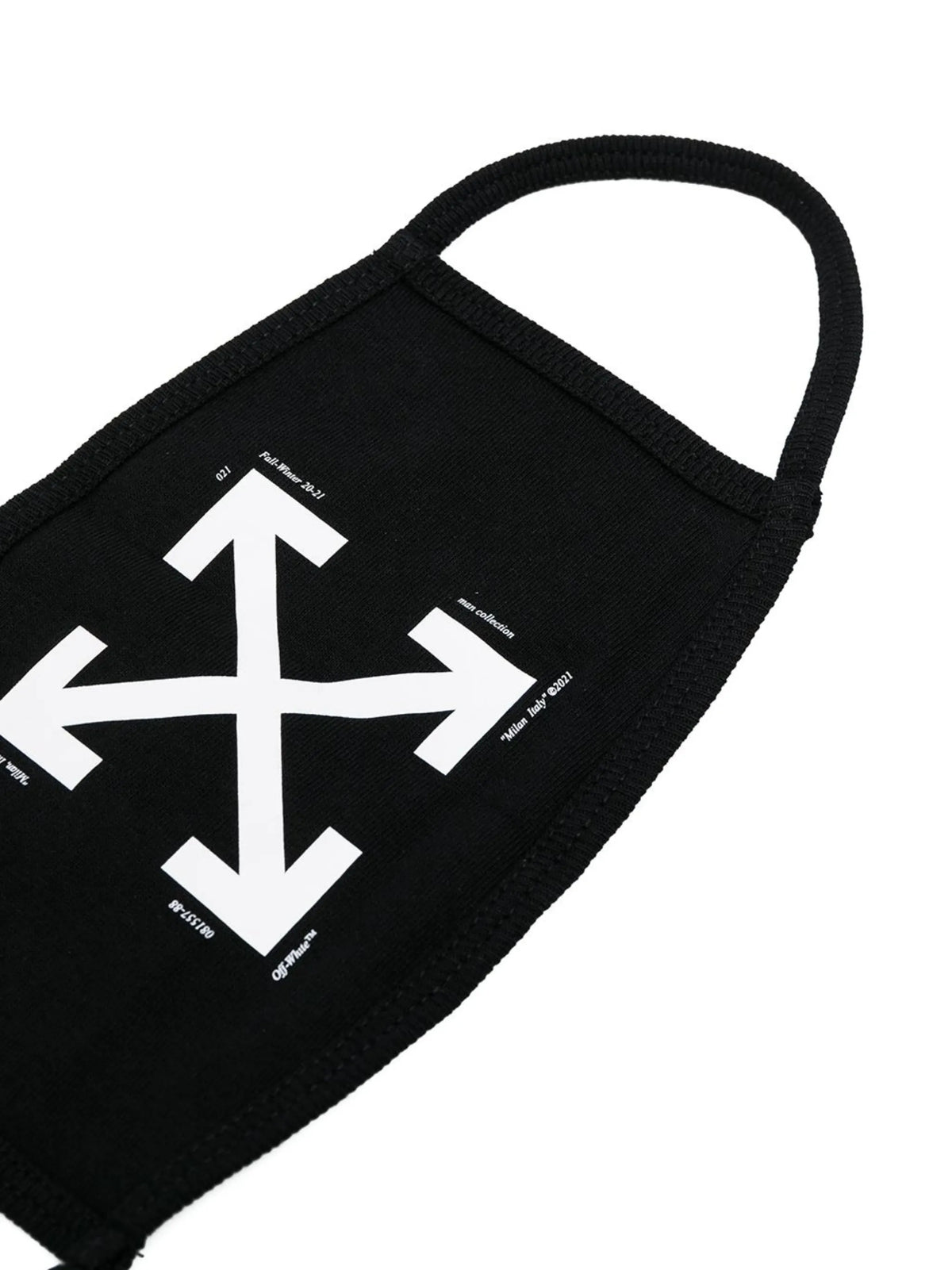Arrow print face mask