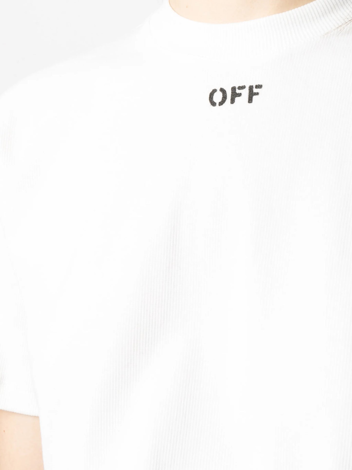 cropped short-sleeve T-shirt