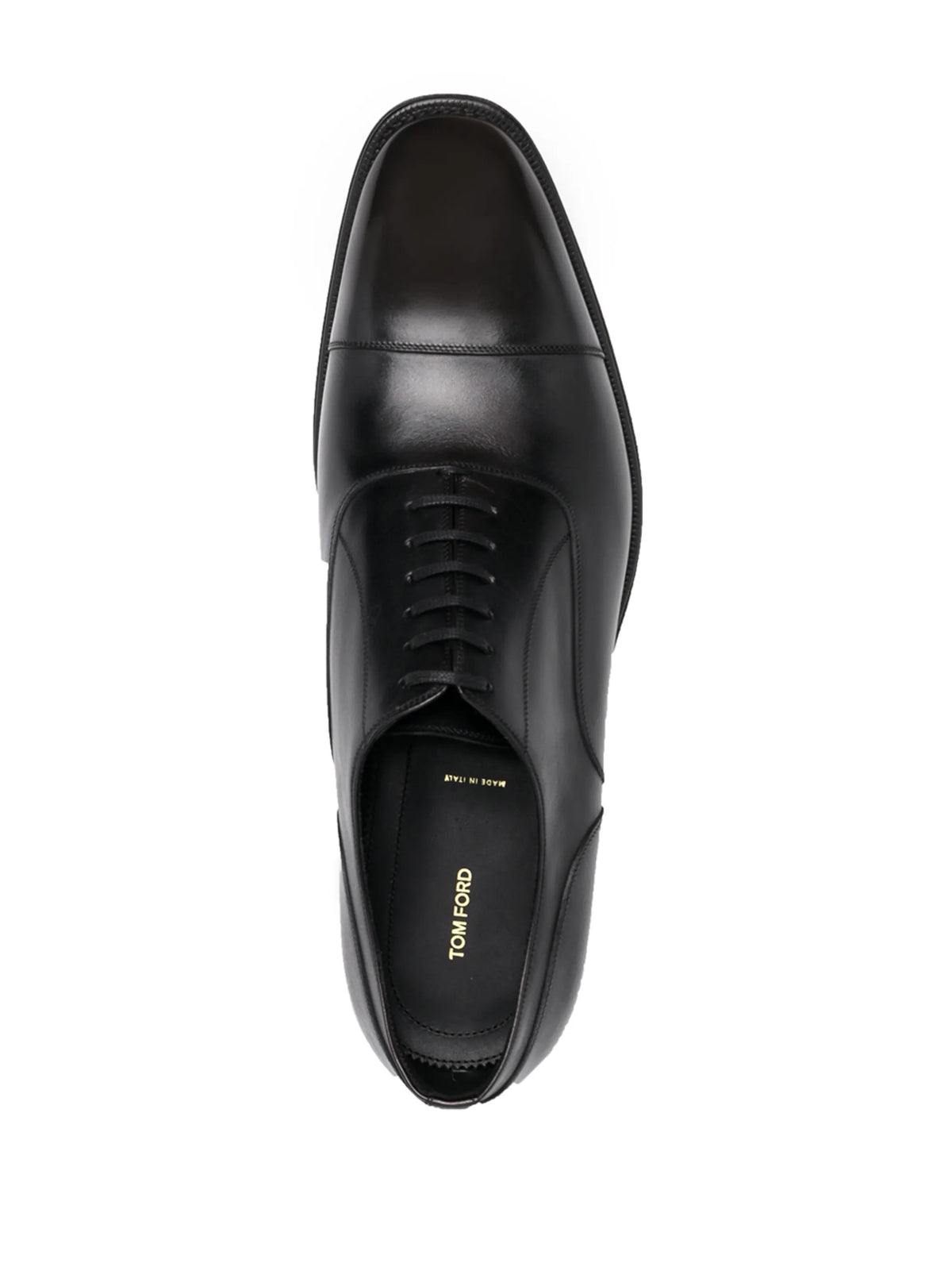 lace-up Oxford shoes