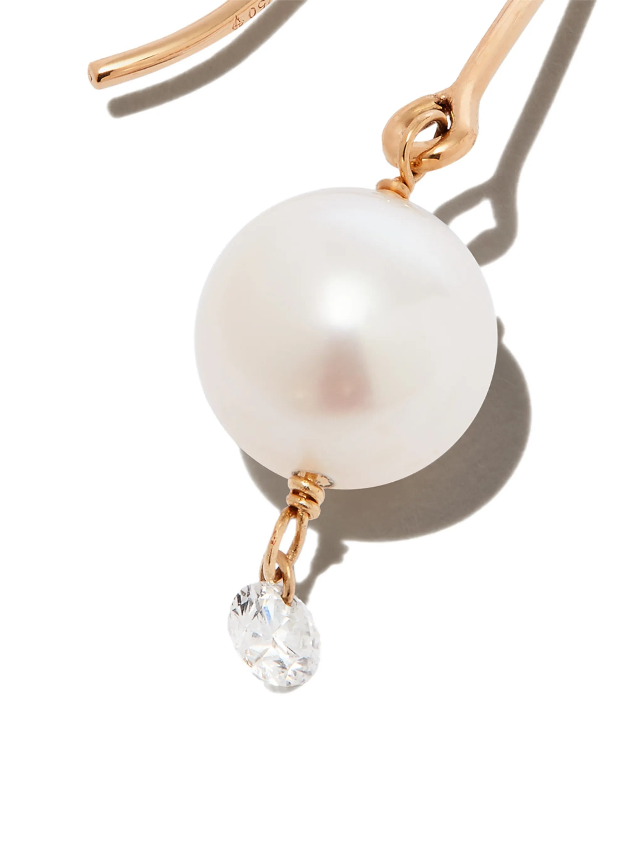 18kt yellow gold Rain Song pearl and diamond drop earring