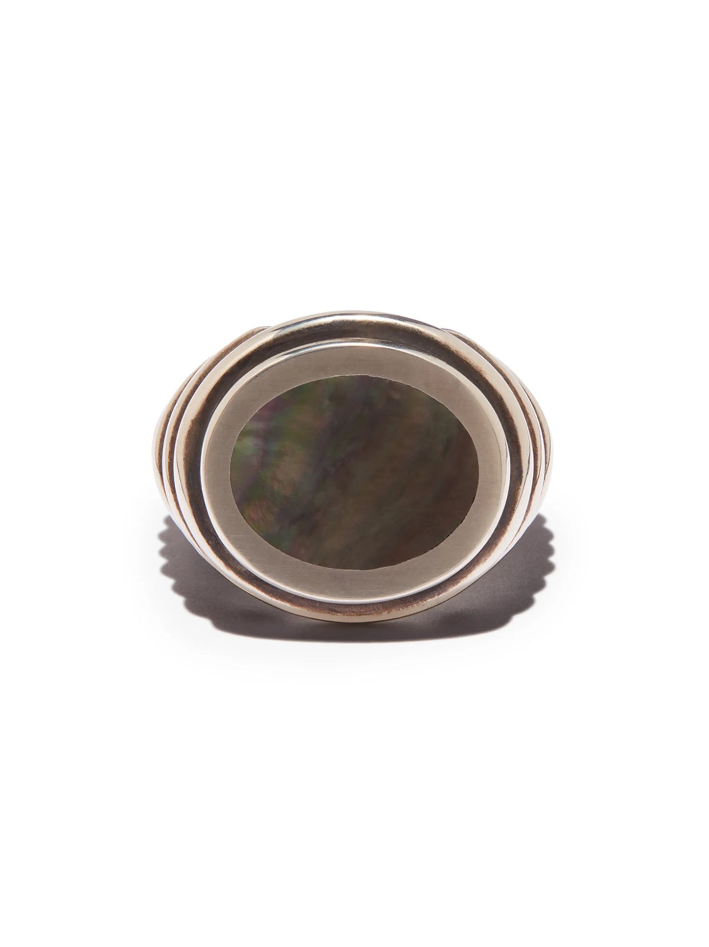 Lira oval ring