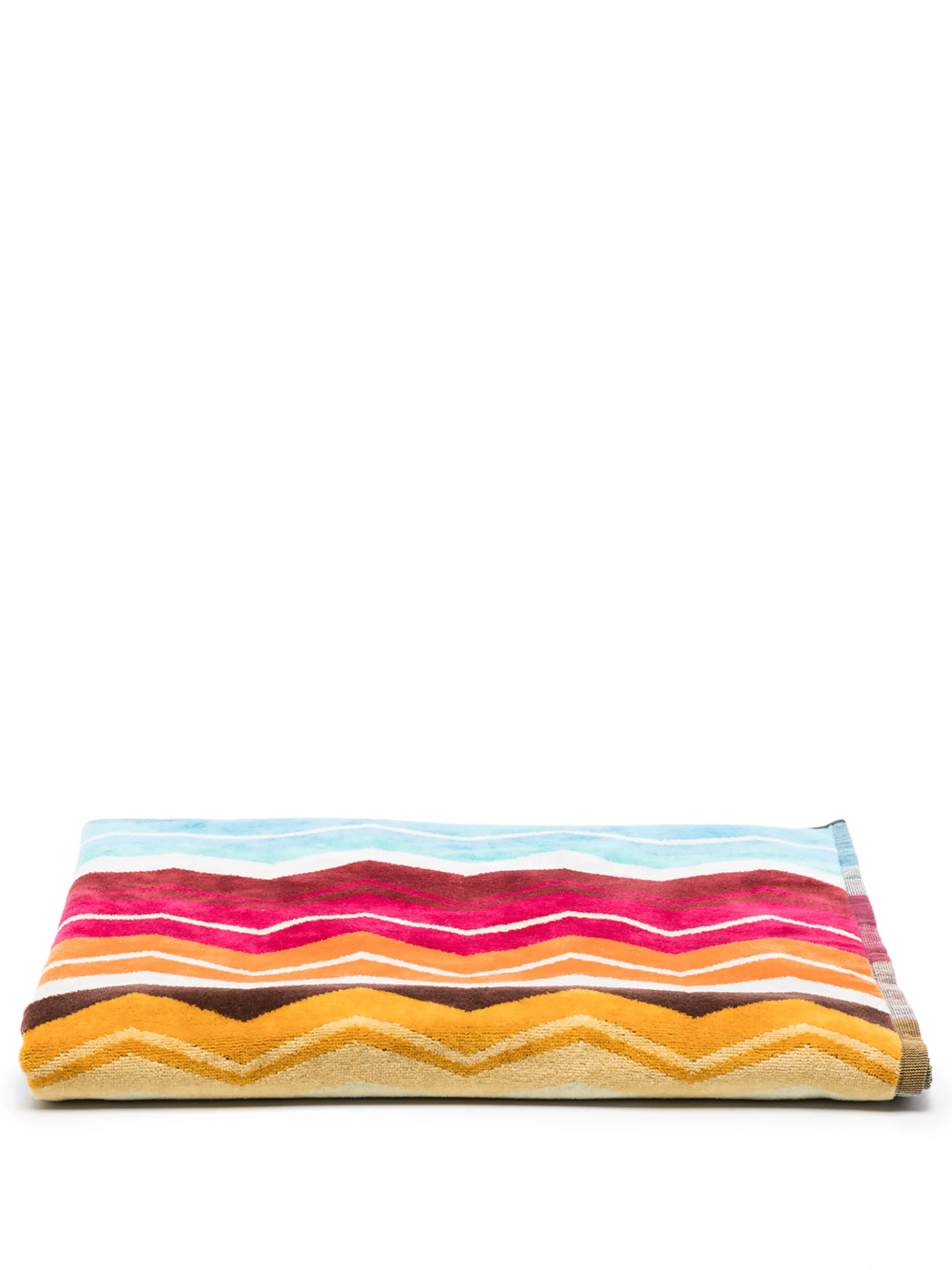 Hugo zigzag beach towel