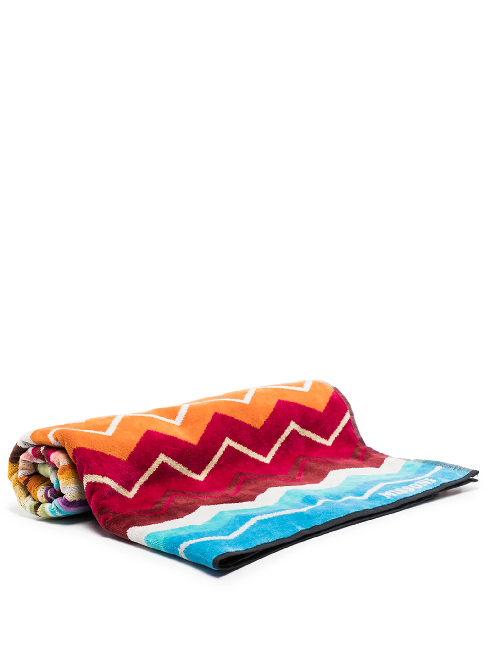 Hugo zigzag beach towel