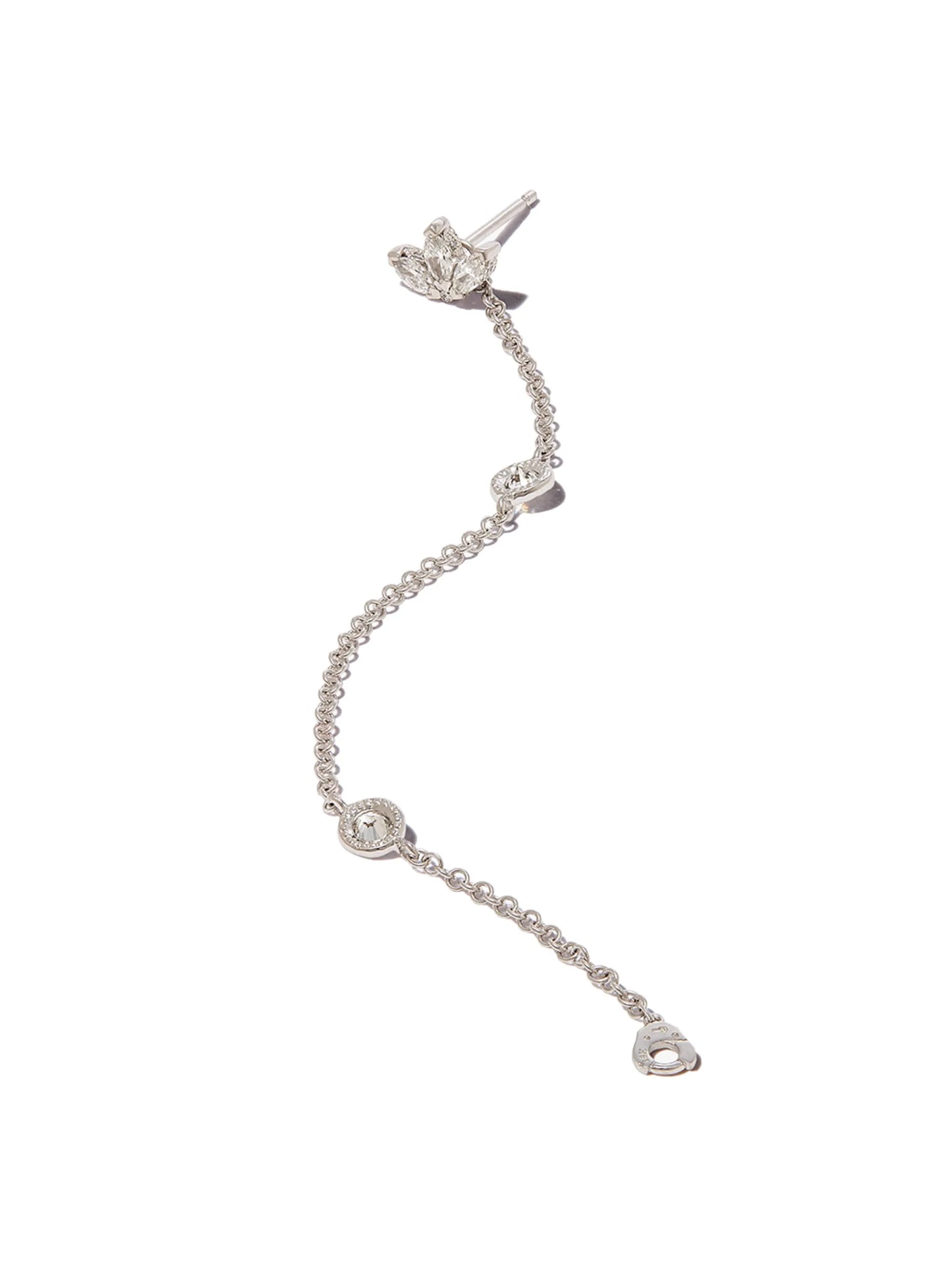 18kt white gold double scalloped diamond chain connecting charm