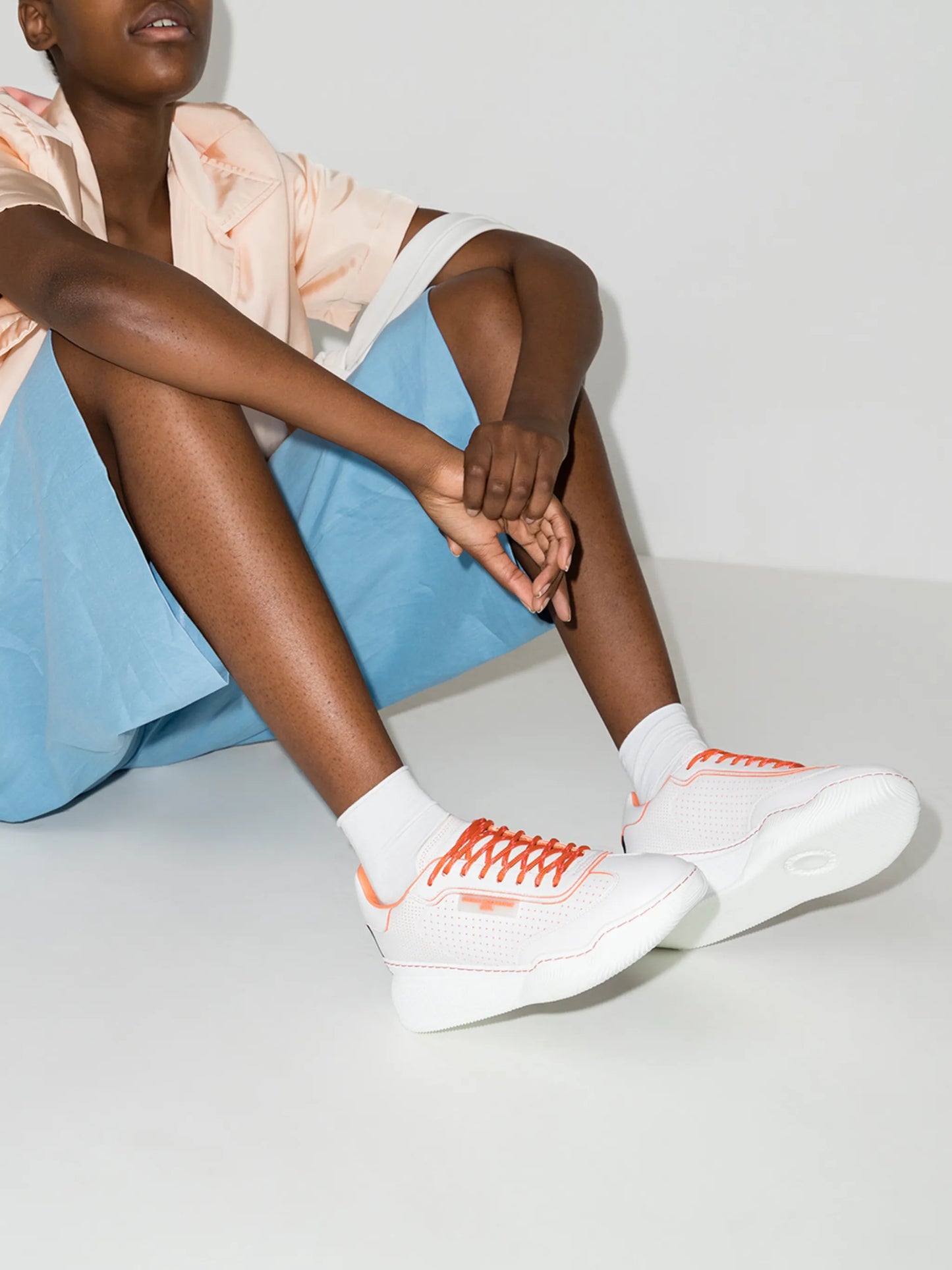 Loop low-top sneakers