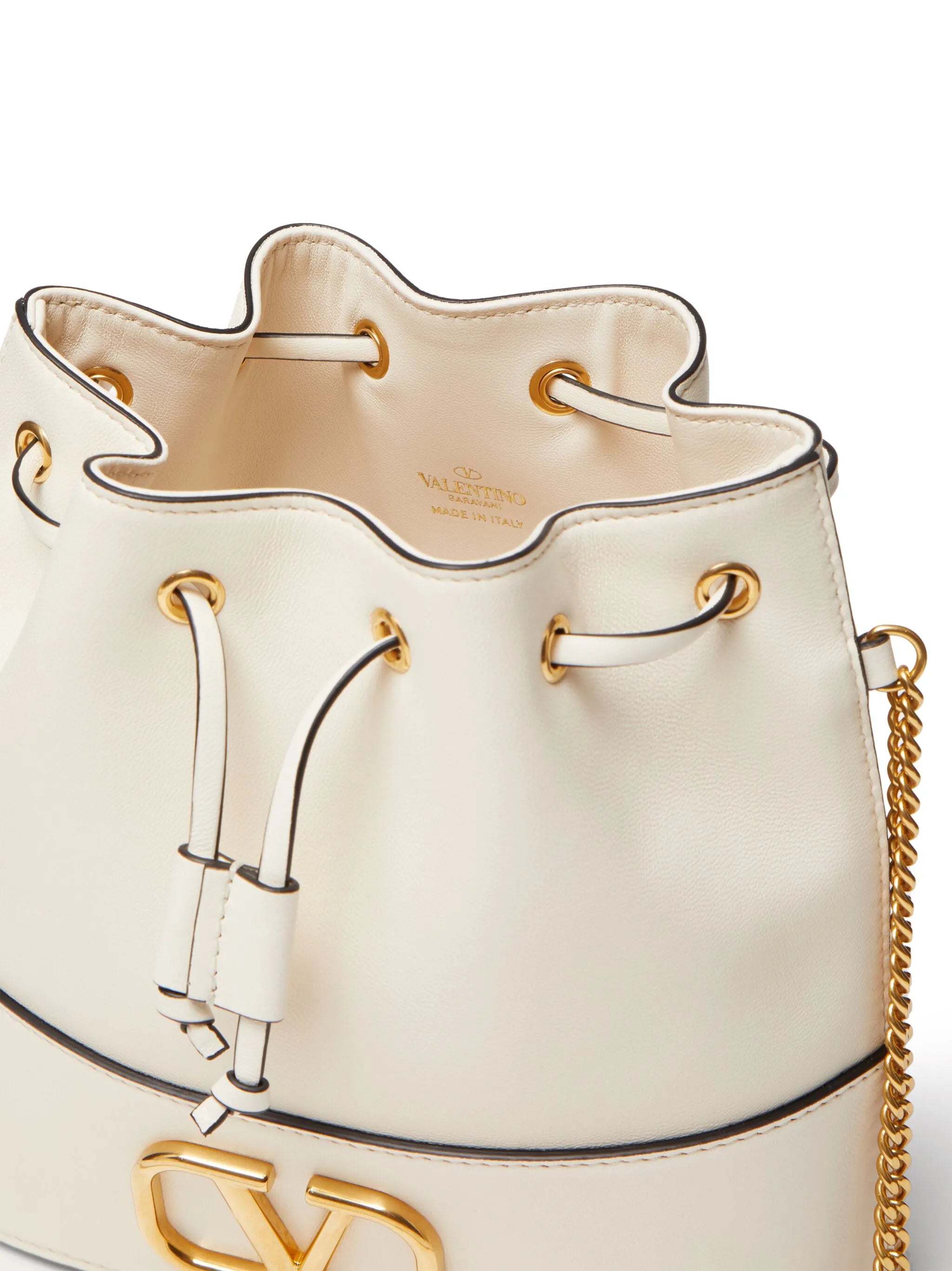 mini VLogo Signature bucket bag