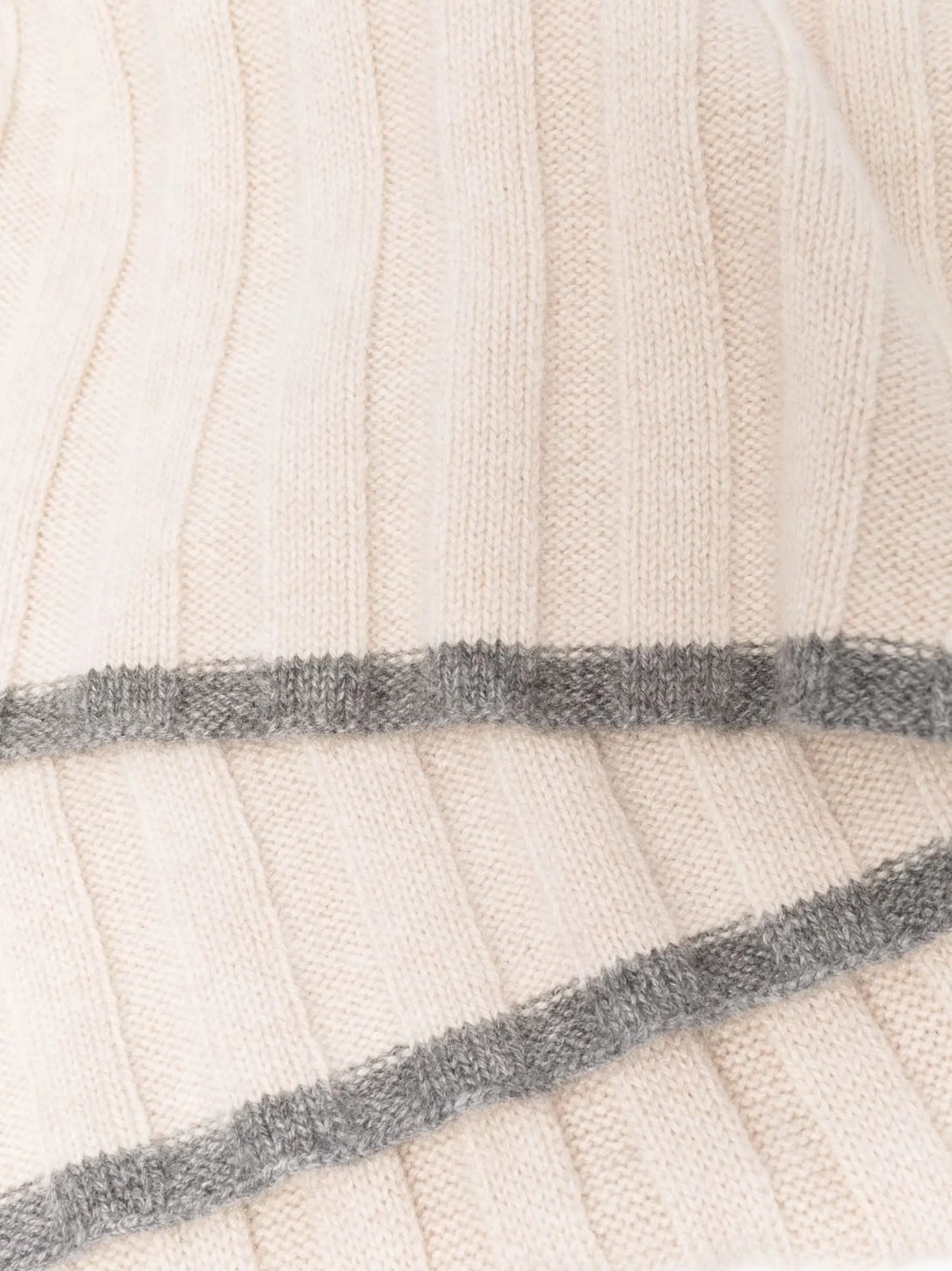 ribbed knit scarf