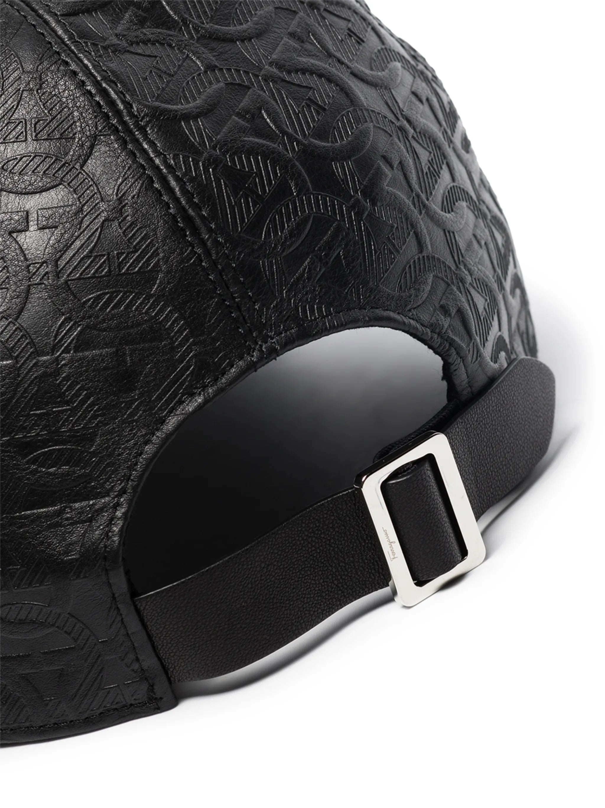 Gancini leather cap