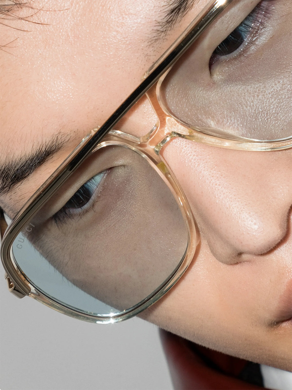 Web detail navigator-frame sunglasses