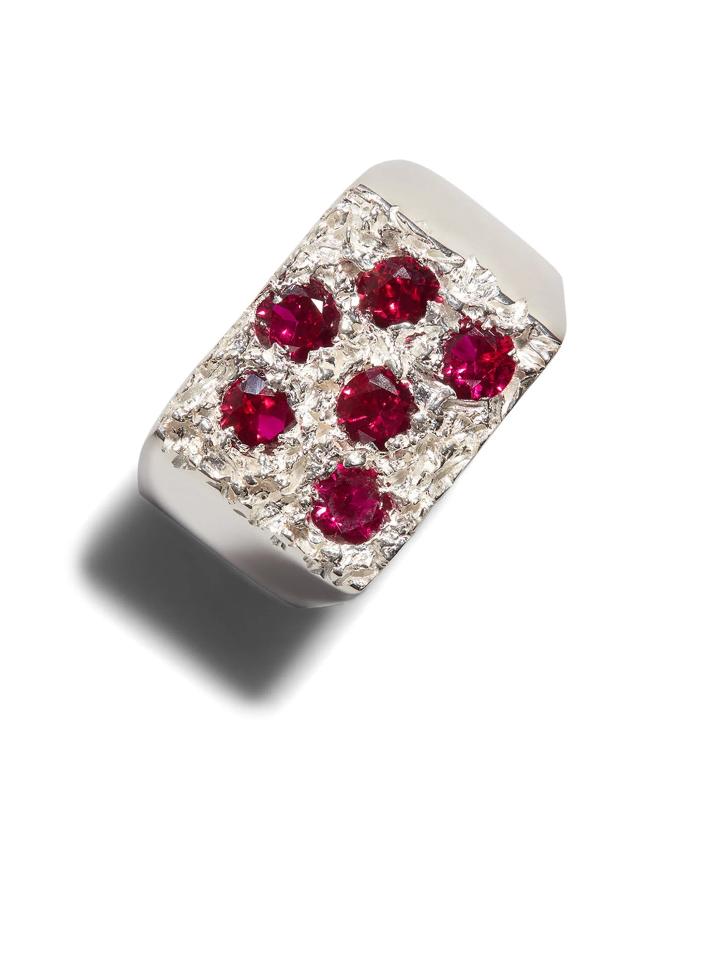 Grand Rose Garden sapphire signet ring