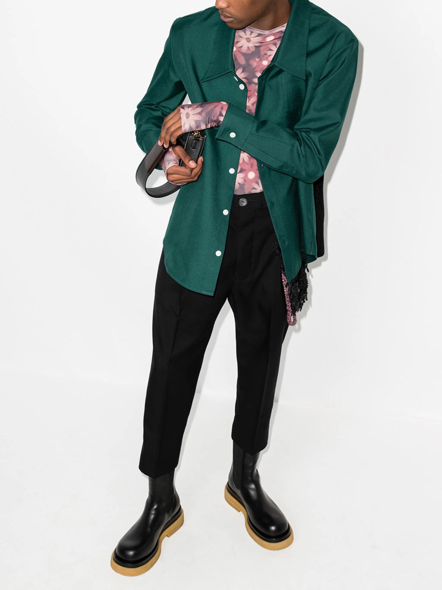pleated tapered trousers