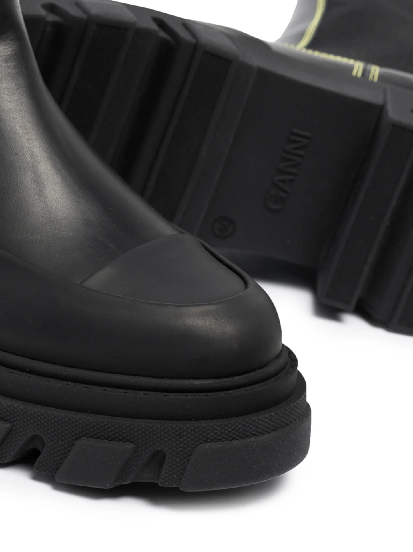 mid-calf flat boots