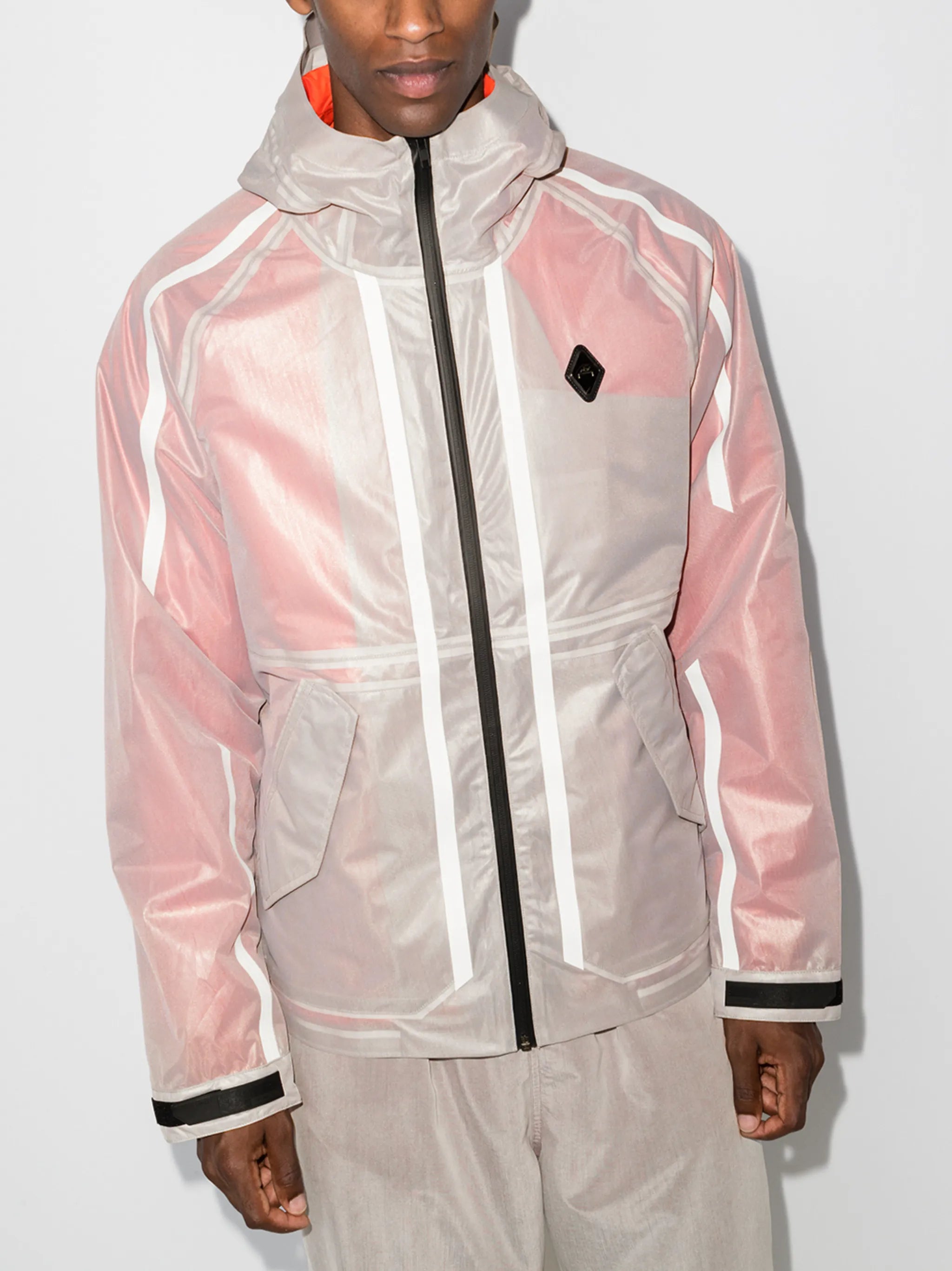 Insulate hooded jacket