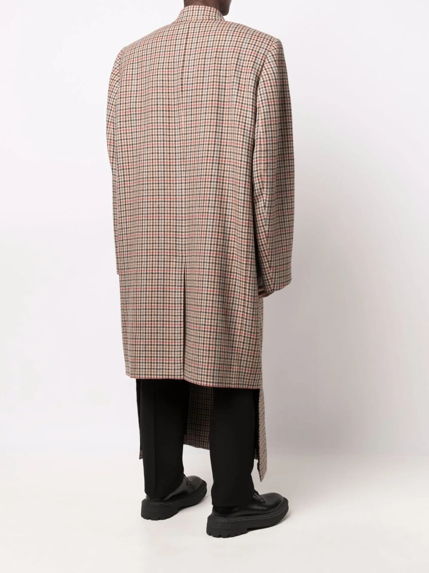 Boxy double-breasted houndstooth coat