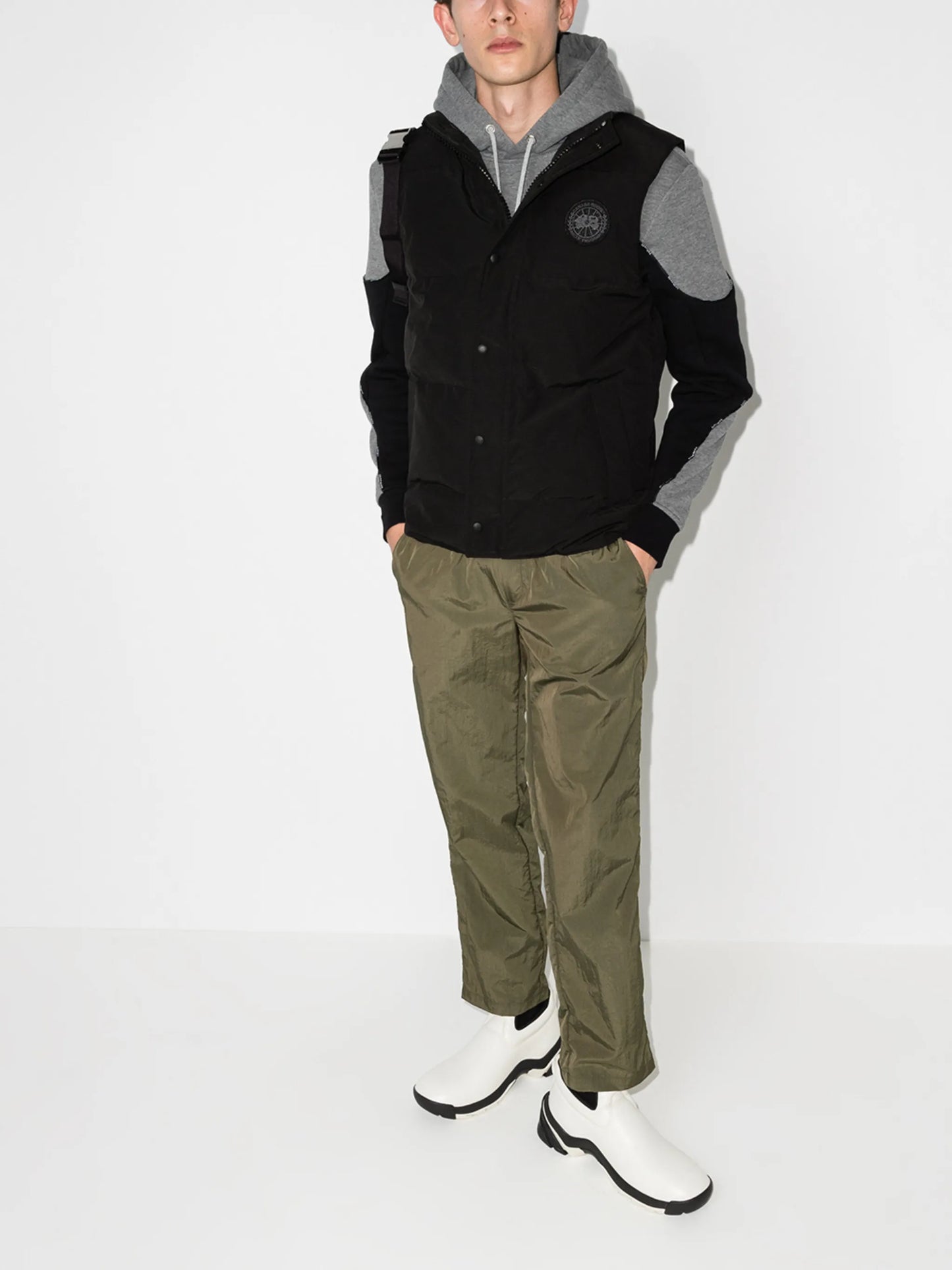 Garson logo-patch padded gilet