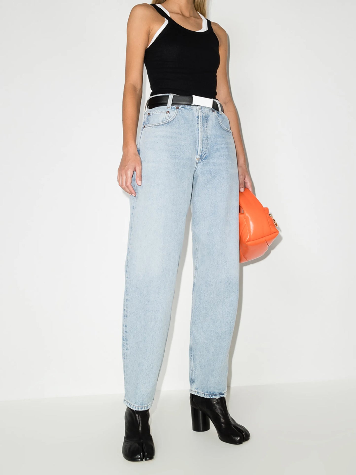 tapered high-waisted jeans