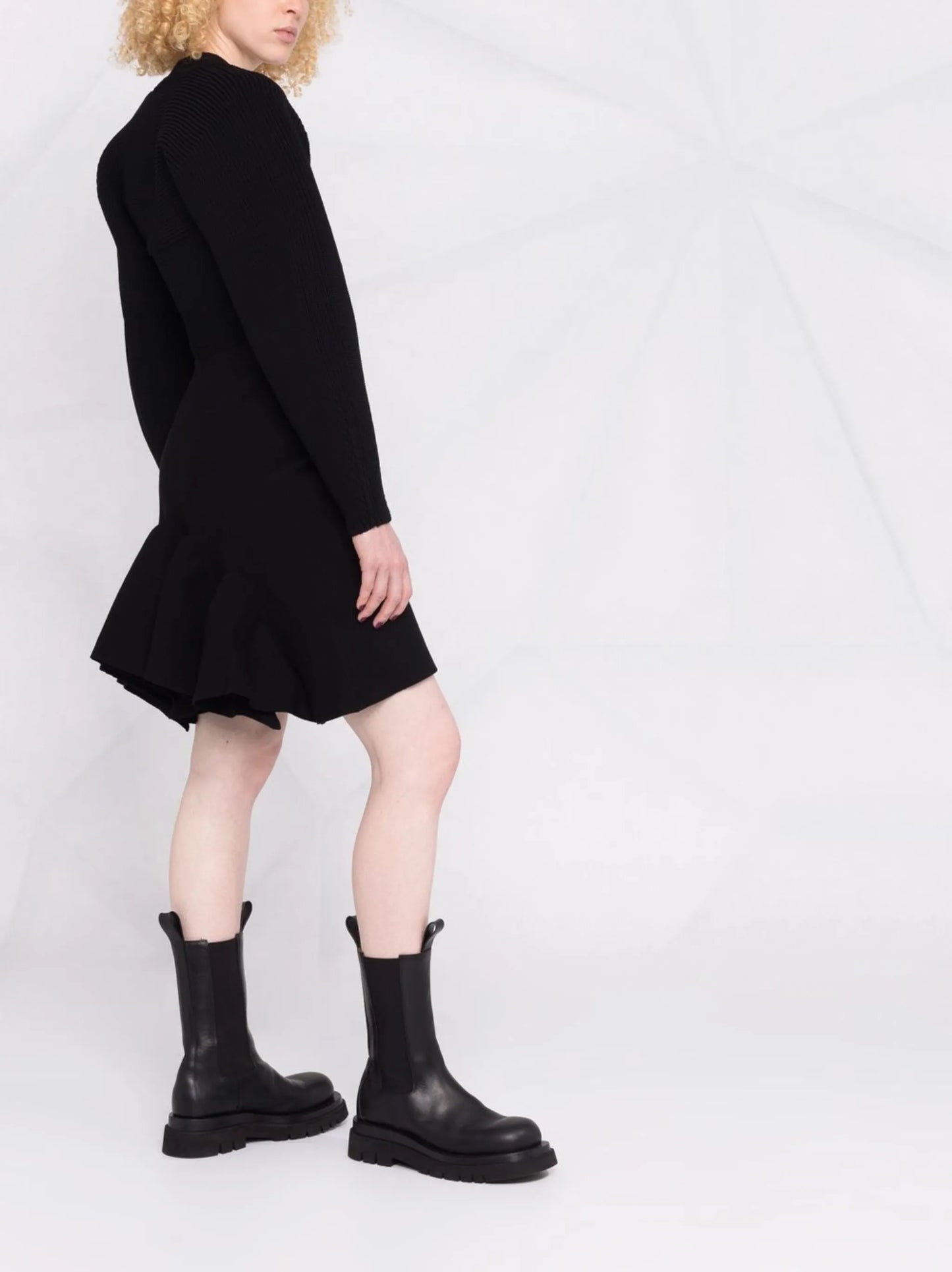 peplum-hem knitted skirt