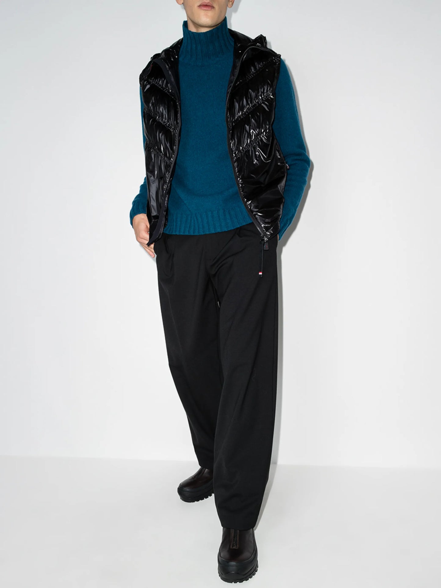 chevron-quilted padded gilet