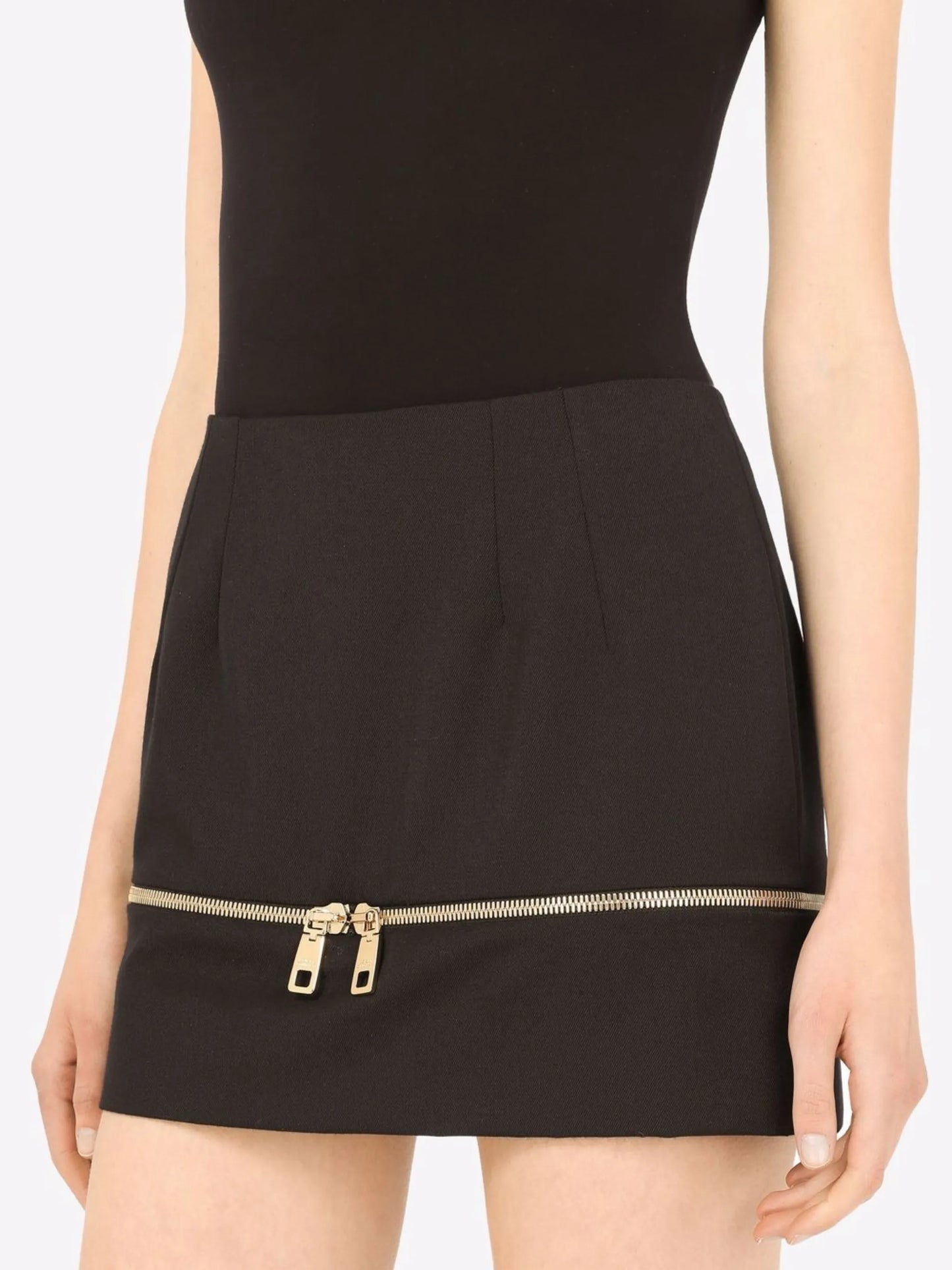 zip-detail A-line skirt